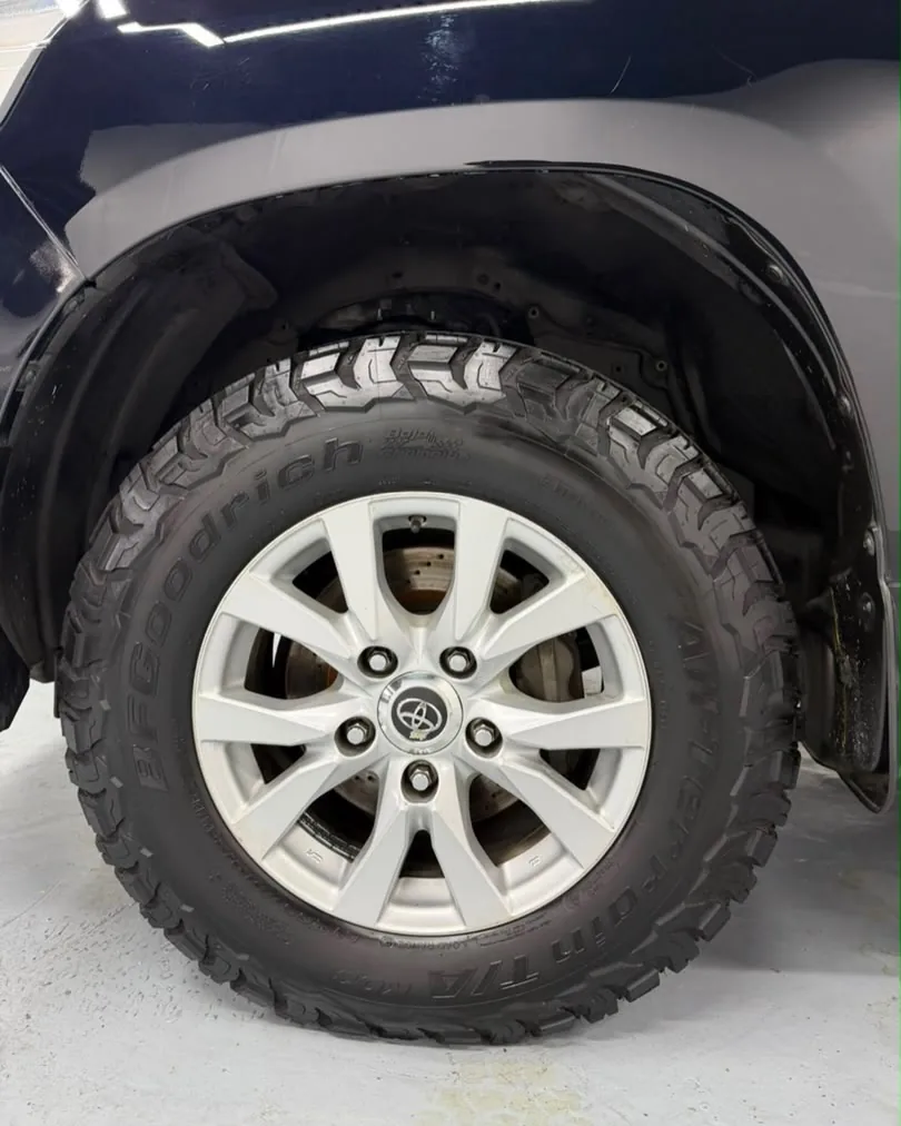 Camioneta Toyota Land Cruiser 200 GXR 2018 en Caracas — foto 9