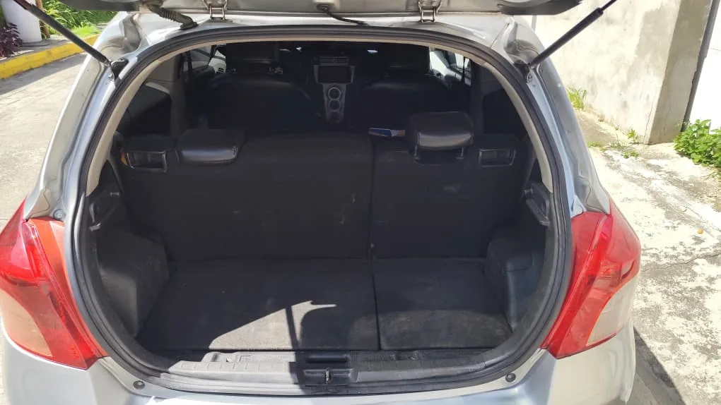 Coupé Toyota Yaris 2007 sport en Guatire — foto 9