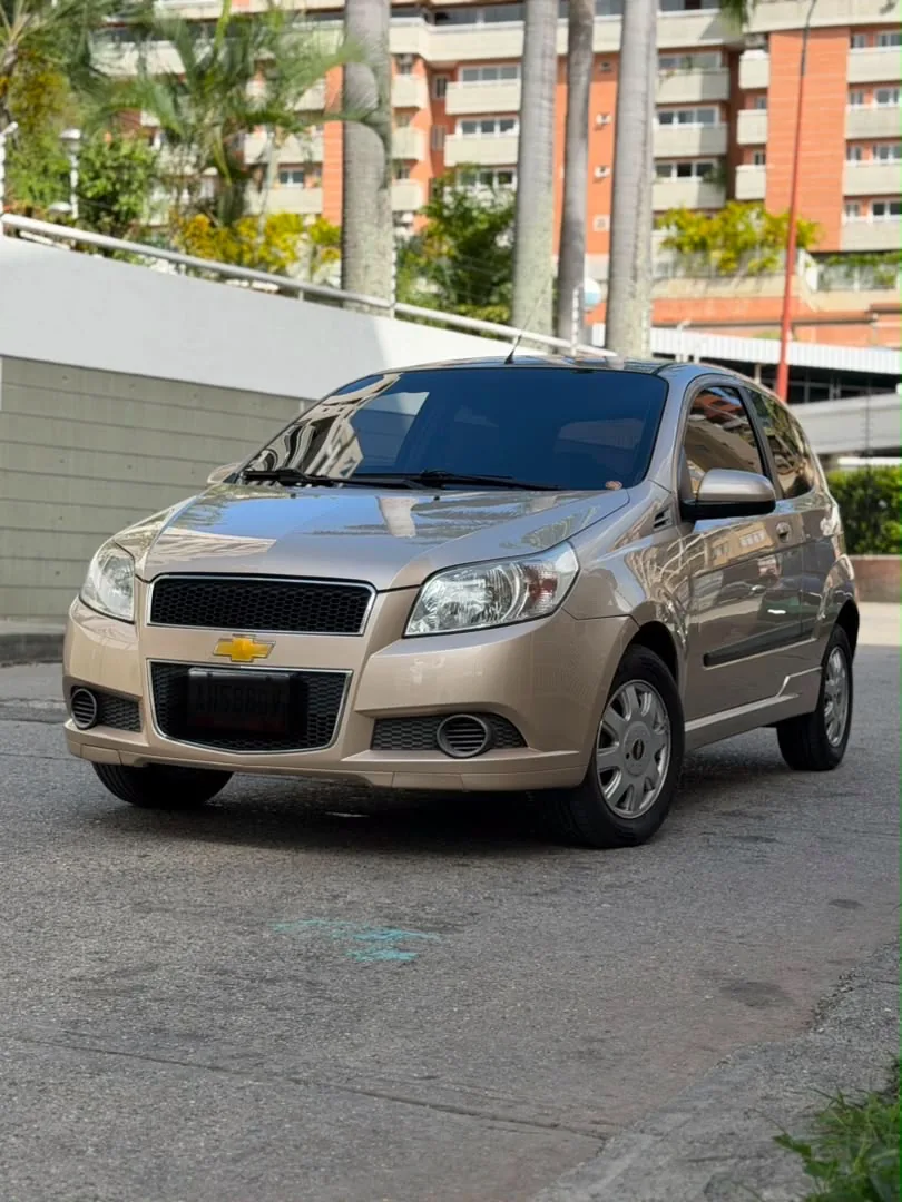 Hatchback Chevrolet Aveo 2013 en Caracas