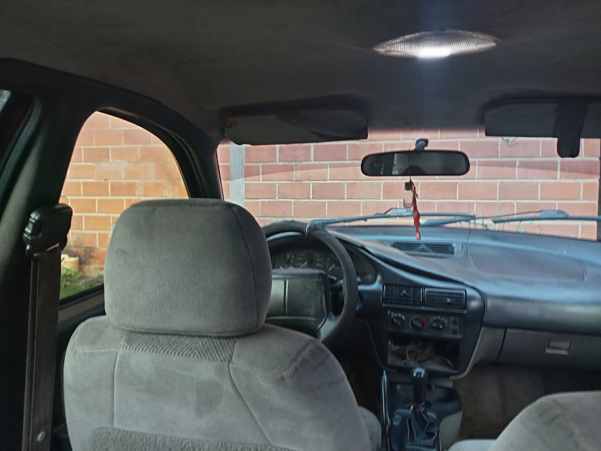 Sedán Chevrolet Cavalier 1995 LT en Guarenas — foto 6