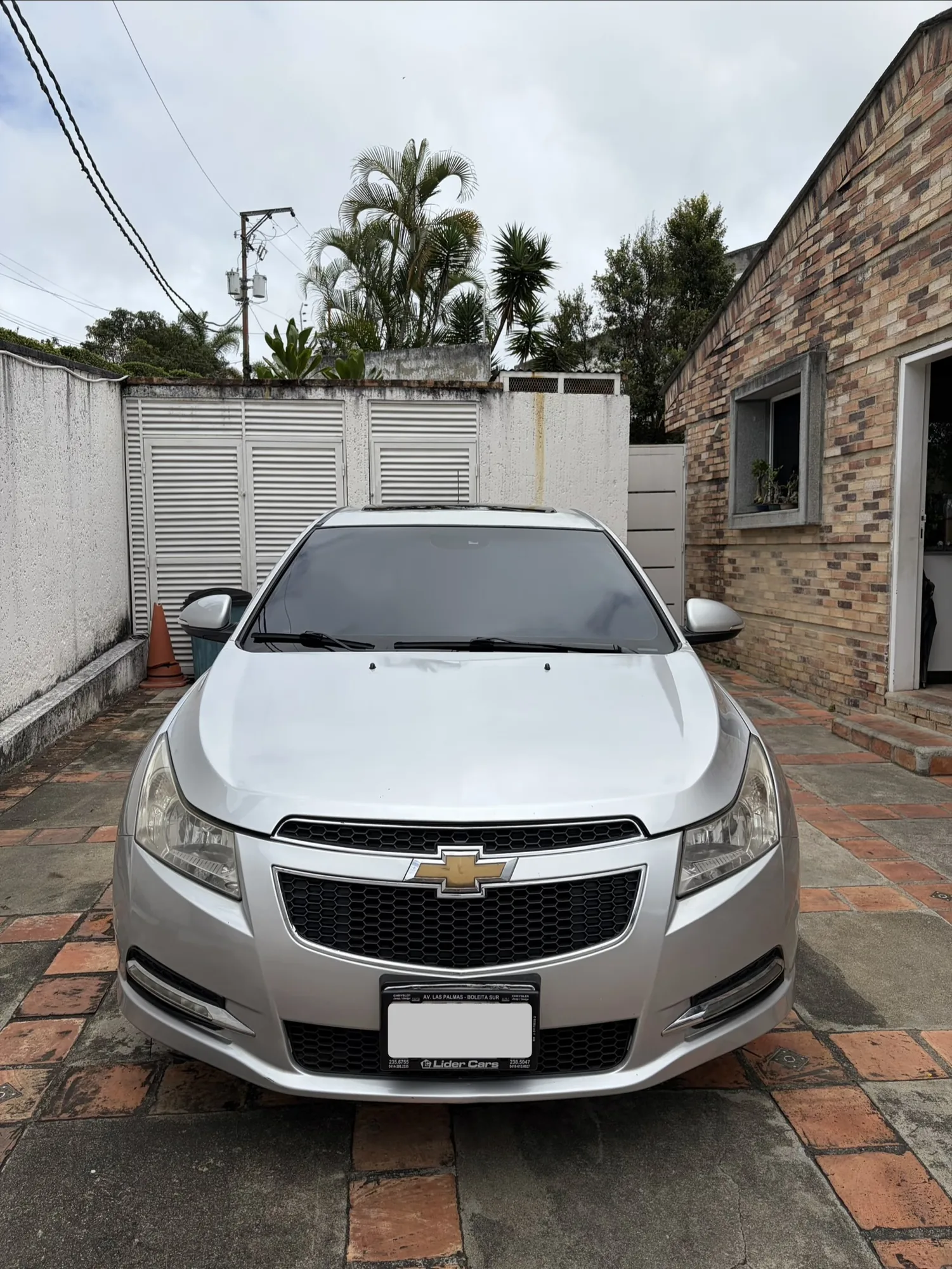 Sedán Chevrolet Cruze 2015 1.8 en El Hatillo — foto 11