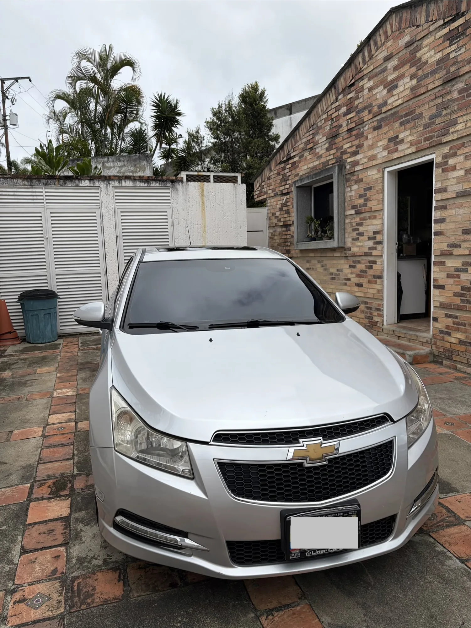 Sedán Chevrolet Cruze 2015 1.8 en El Hatillo — foto 12