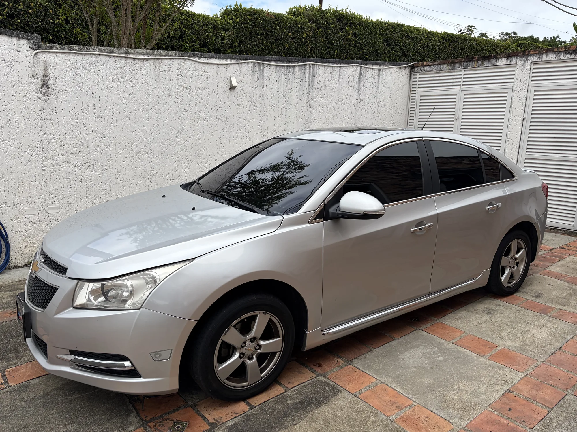Sedán Chevrolet Cruze 2015 1.8 en El Hatillo — foto 13