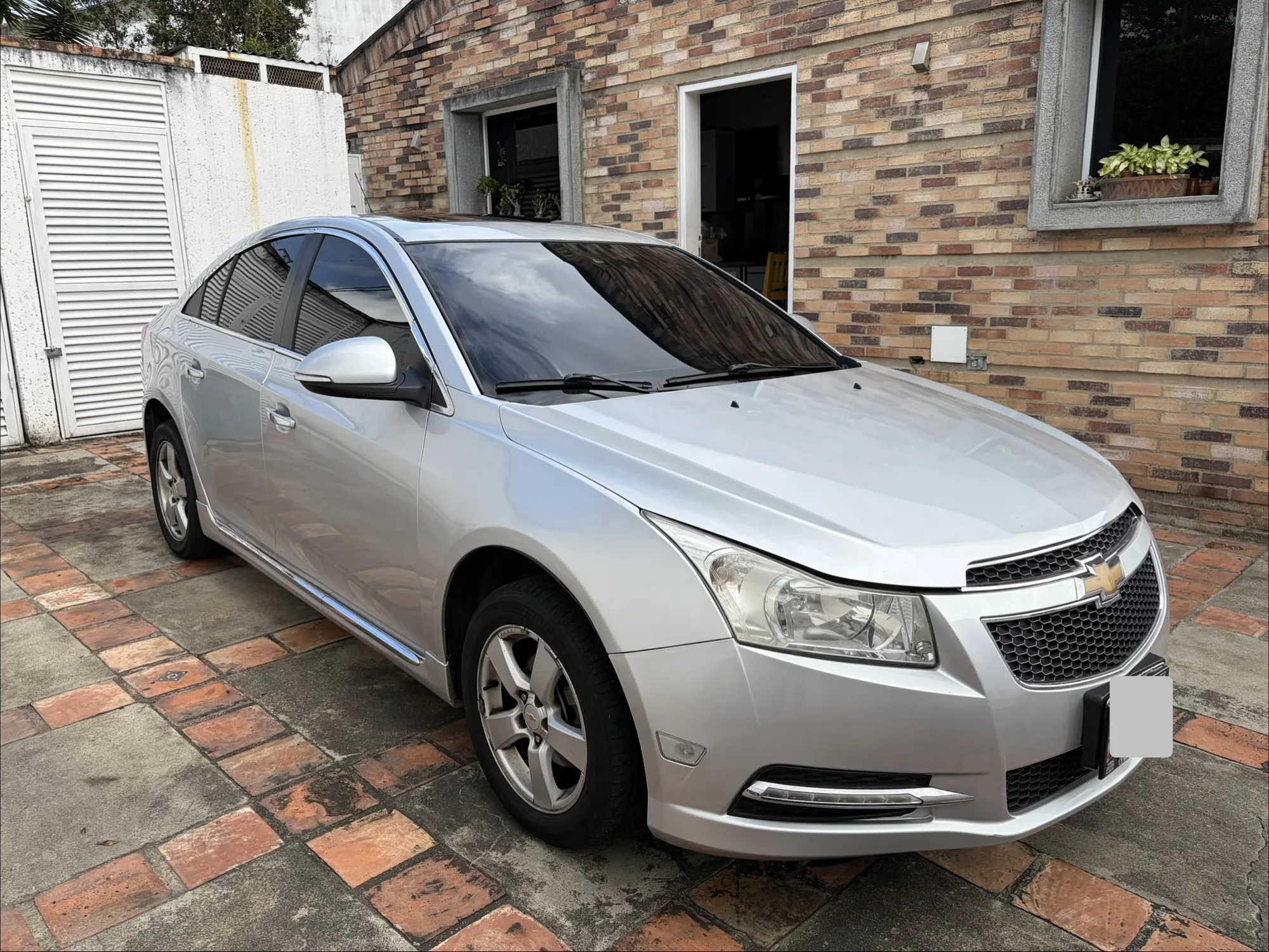 Sedán Chevrolet Cruze 2015 1.8 en El Hatillo — foto 3