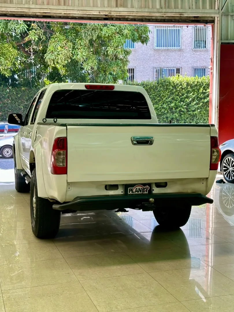 Camioneta Chevrolet LUV D-MAX 2011 en Caracas — foto 5