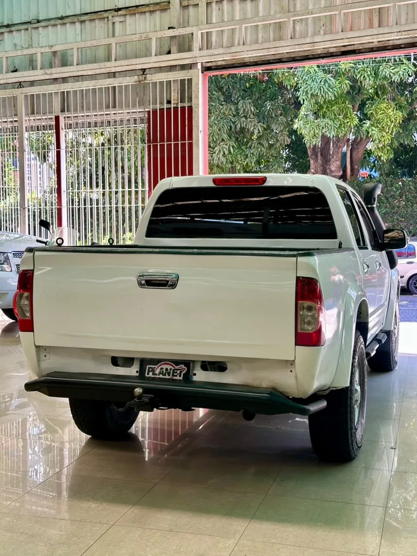 Camioneta Chevrolet LUV D-MAX 2011 en Caracas — foto 6