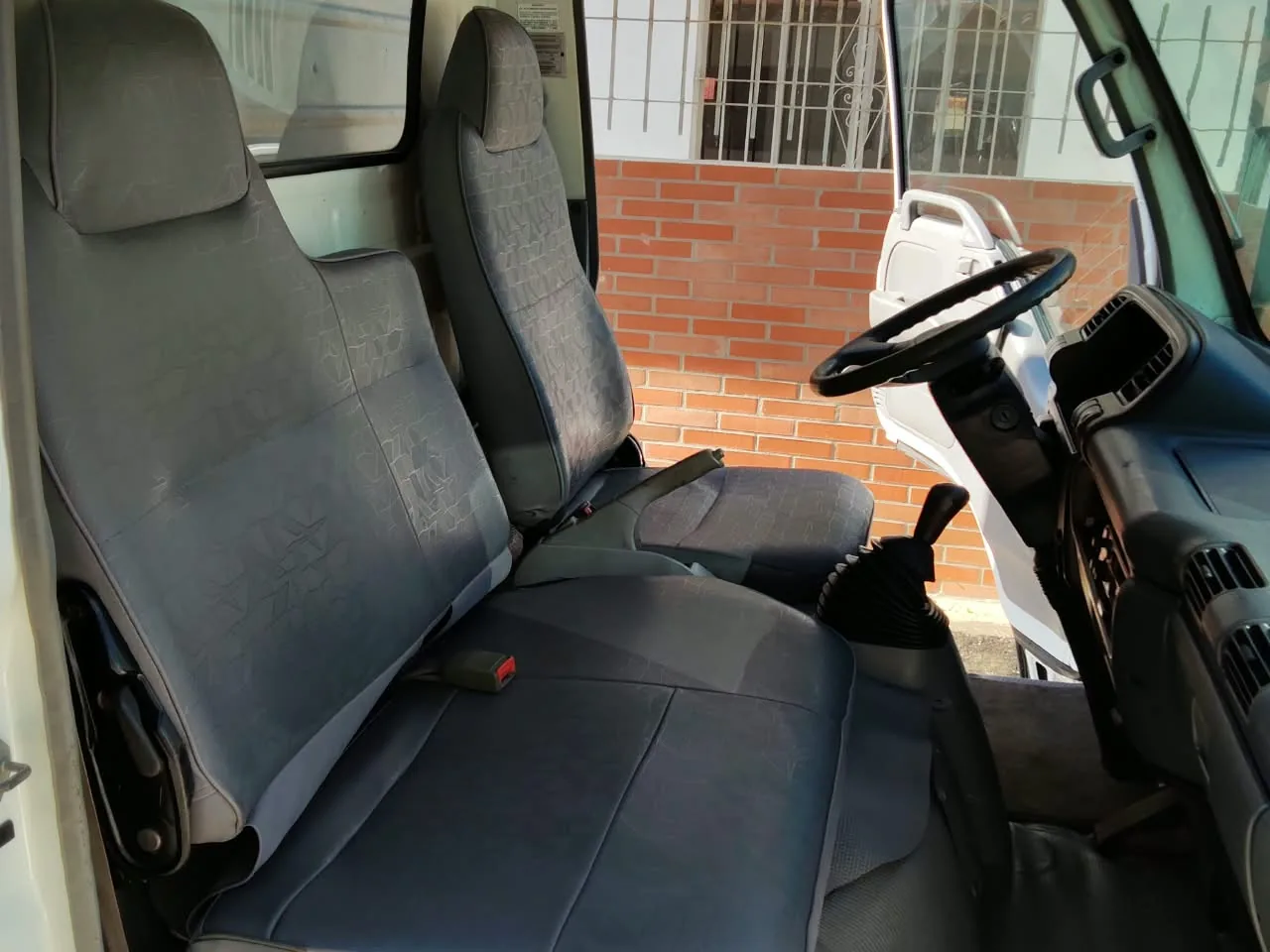 Camión Chevrolet NHR 2011 en Caracas — foto 6