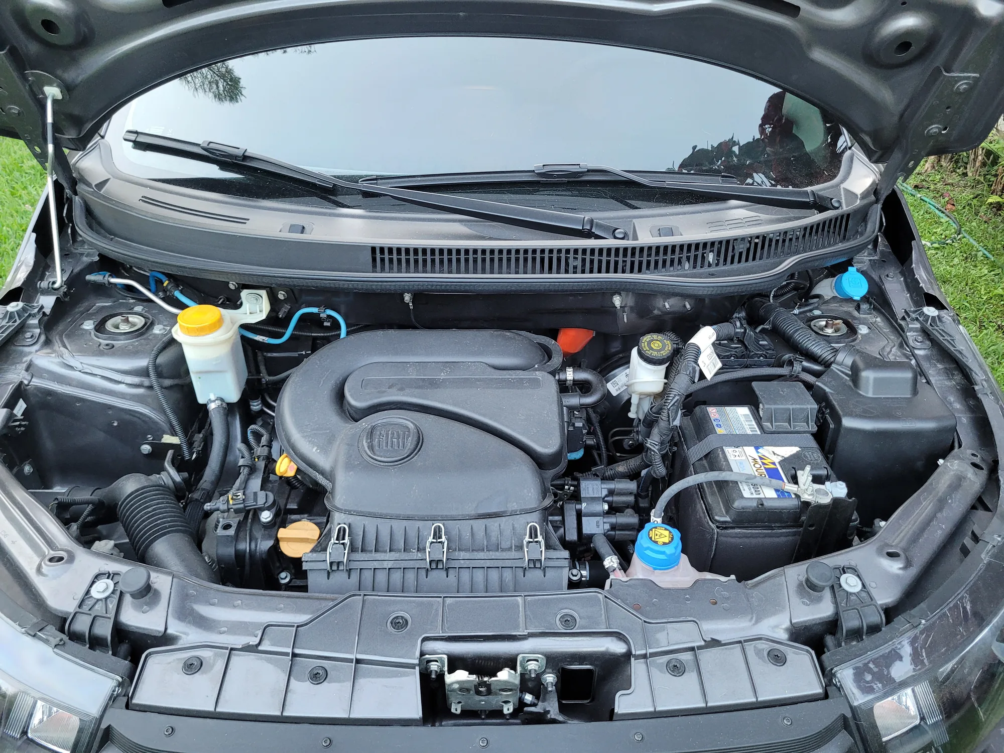 Hatchback Fiat Mobi 2024 en Caracas — foto 6