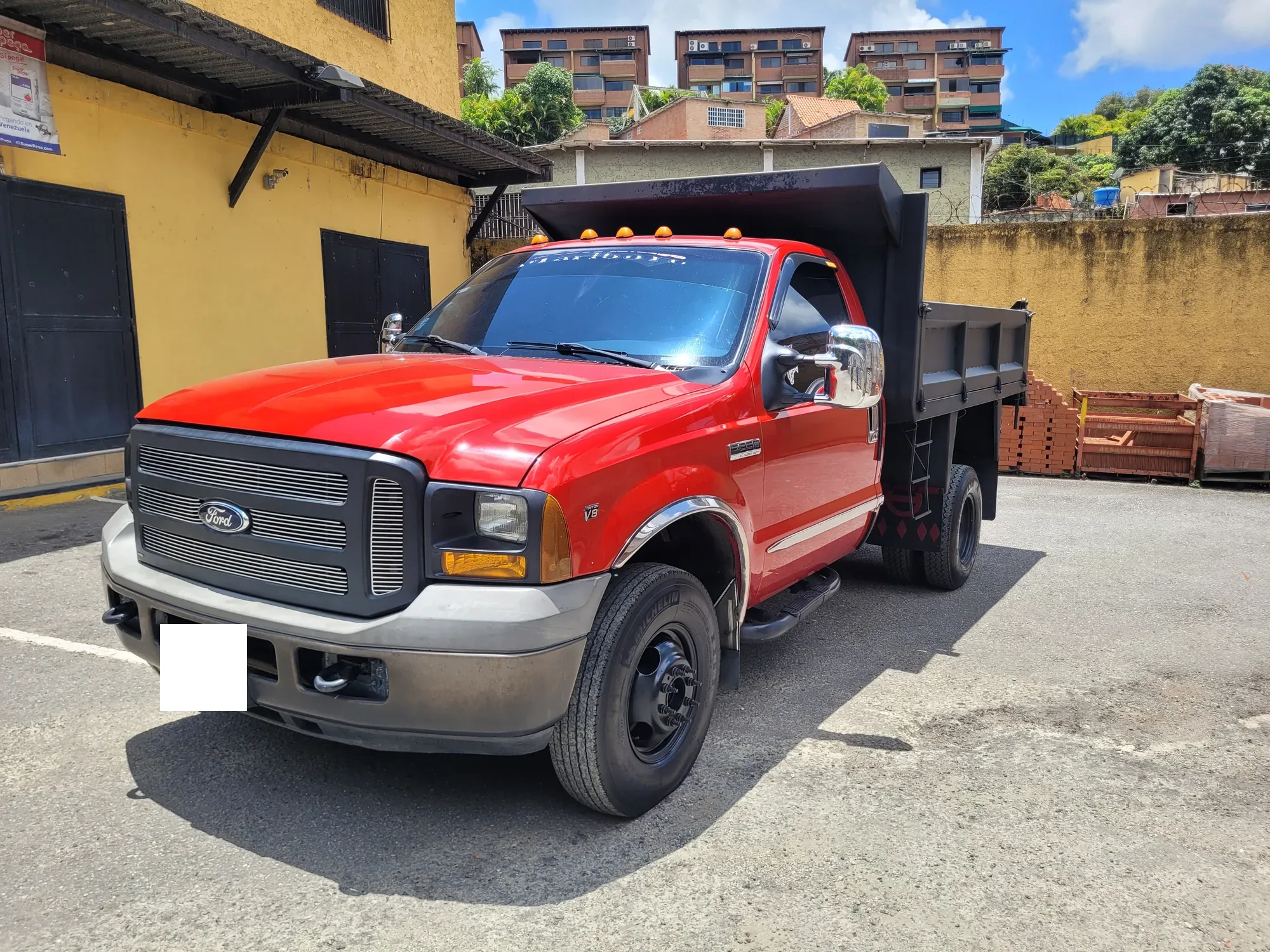 Camión Ford F-350 2006 Triton en El Hatillo