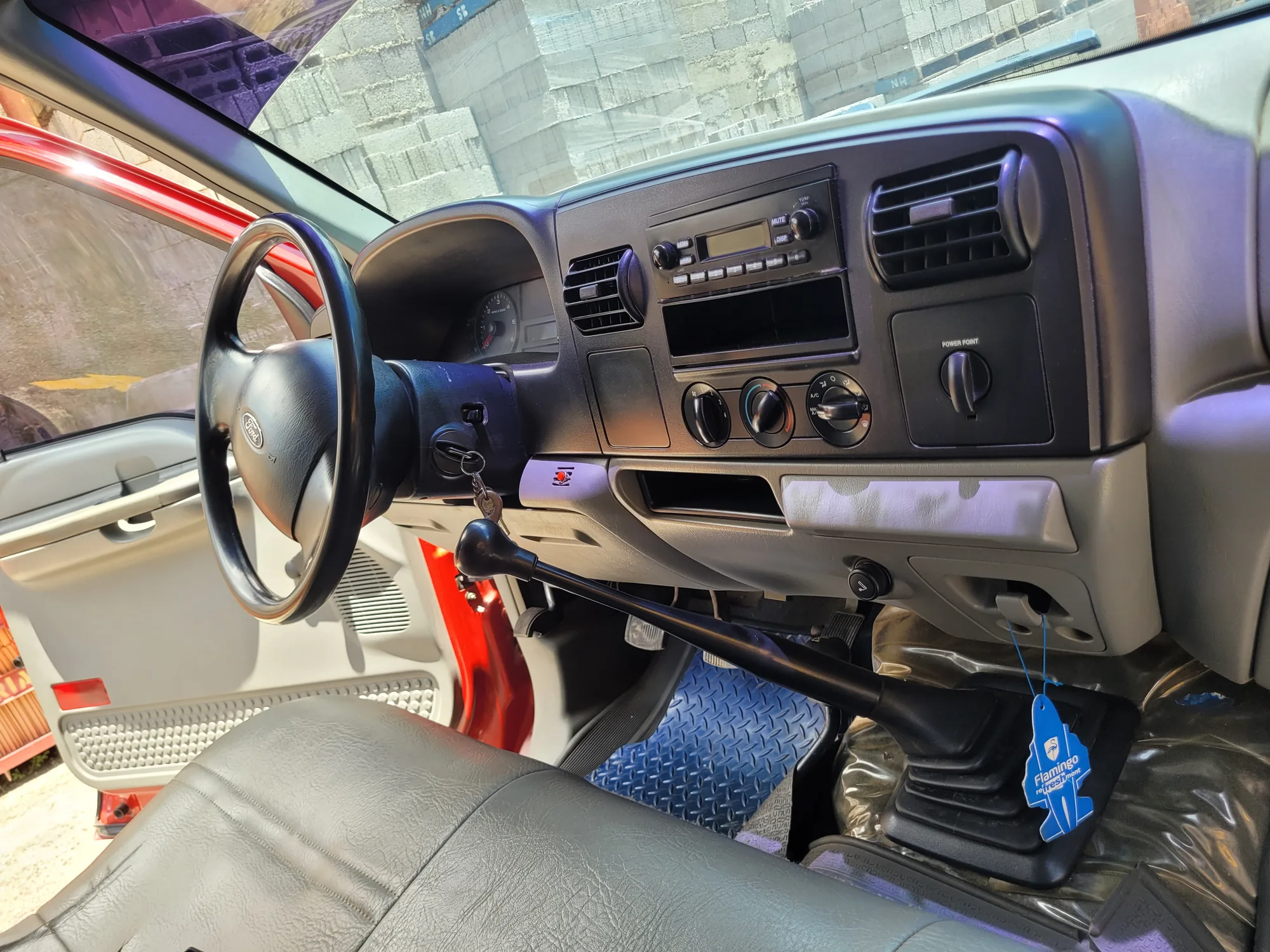 Camión Ford F-350 2006 Triton en El Hatillo — foto 8