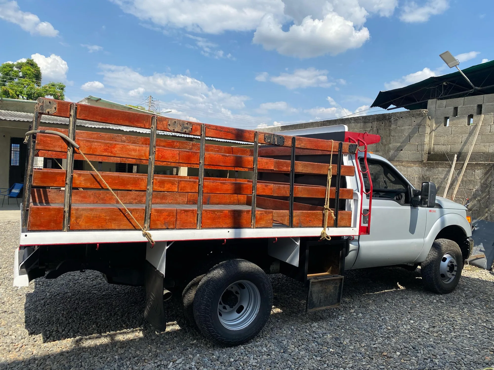 Camión Ford F-350 2013 Xl en Acarigua — foto 3