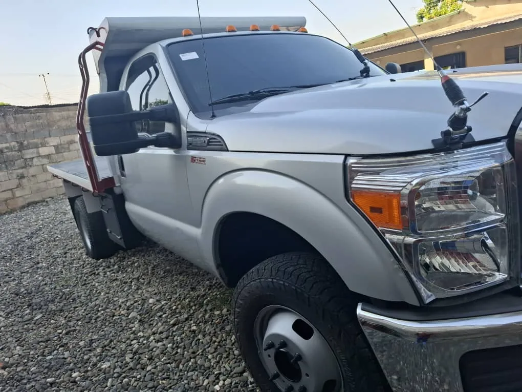 Camión Ford F-350 2013 Xl en Acarigua — foto 6