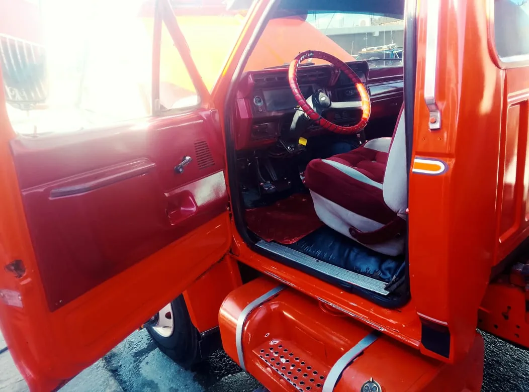 Camión Ford F-7000 1998 F-750 en Arismendi