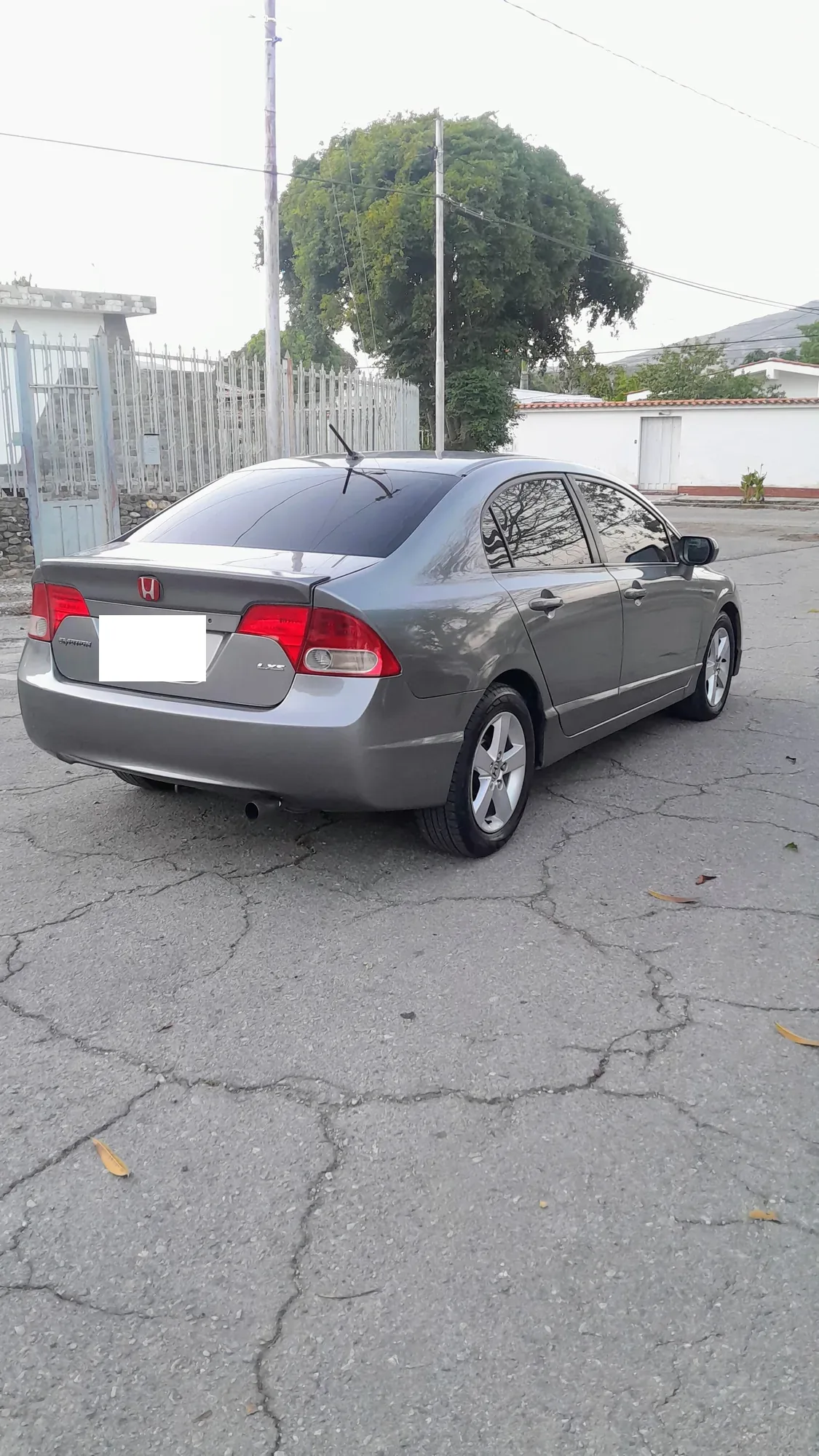 Sedán Honda Civic Emotion 2007 Emotion LXS en Barquisimeto — foto 3