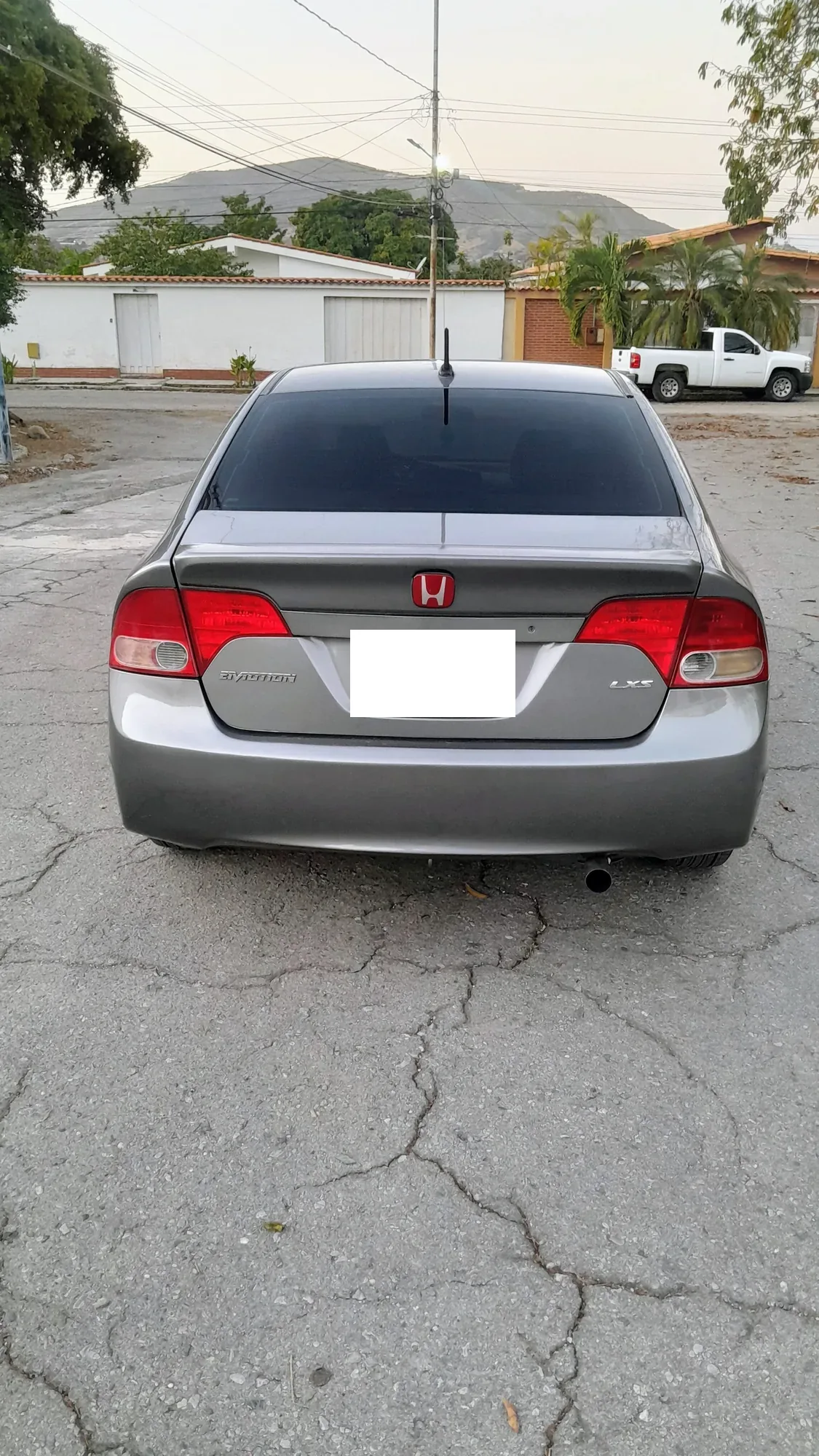 Sedán Honda Civic Emotion 2007 Emotion LXS en Barquisimeto — foto 4