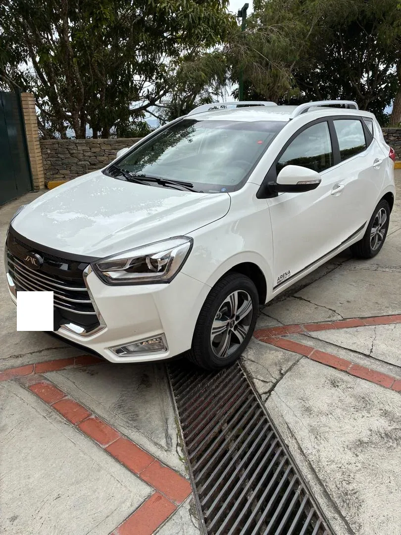 Sedán JAC E40X 2026 en El Hatillo