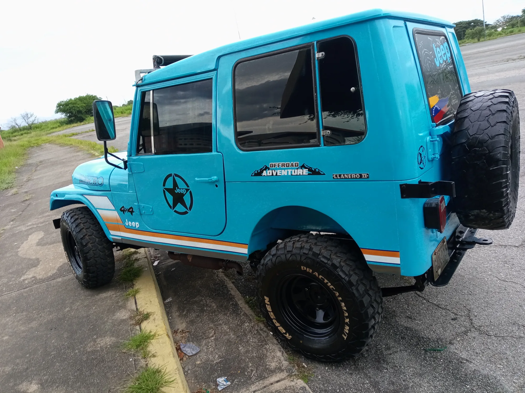 SUV Jeep CJ-7 1990 Techo duro en Valencia — foto 4