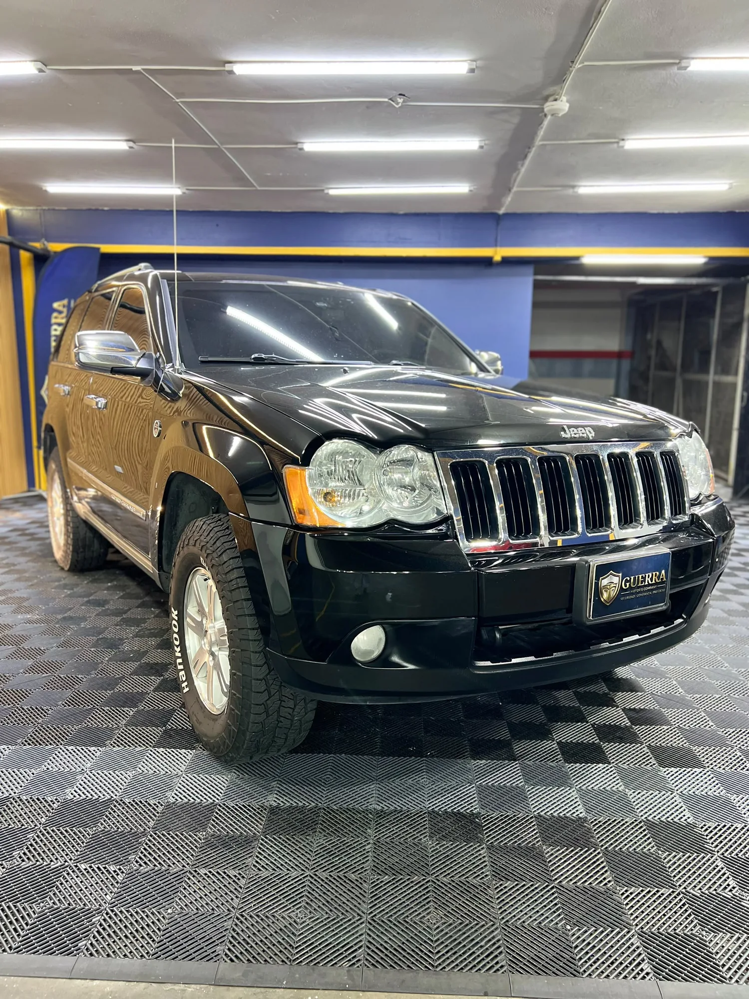 Camioneta Jeep Grand Cherokee 2009 en Caracas — foto 2