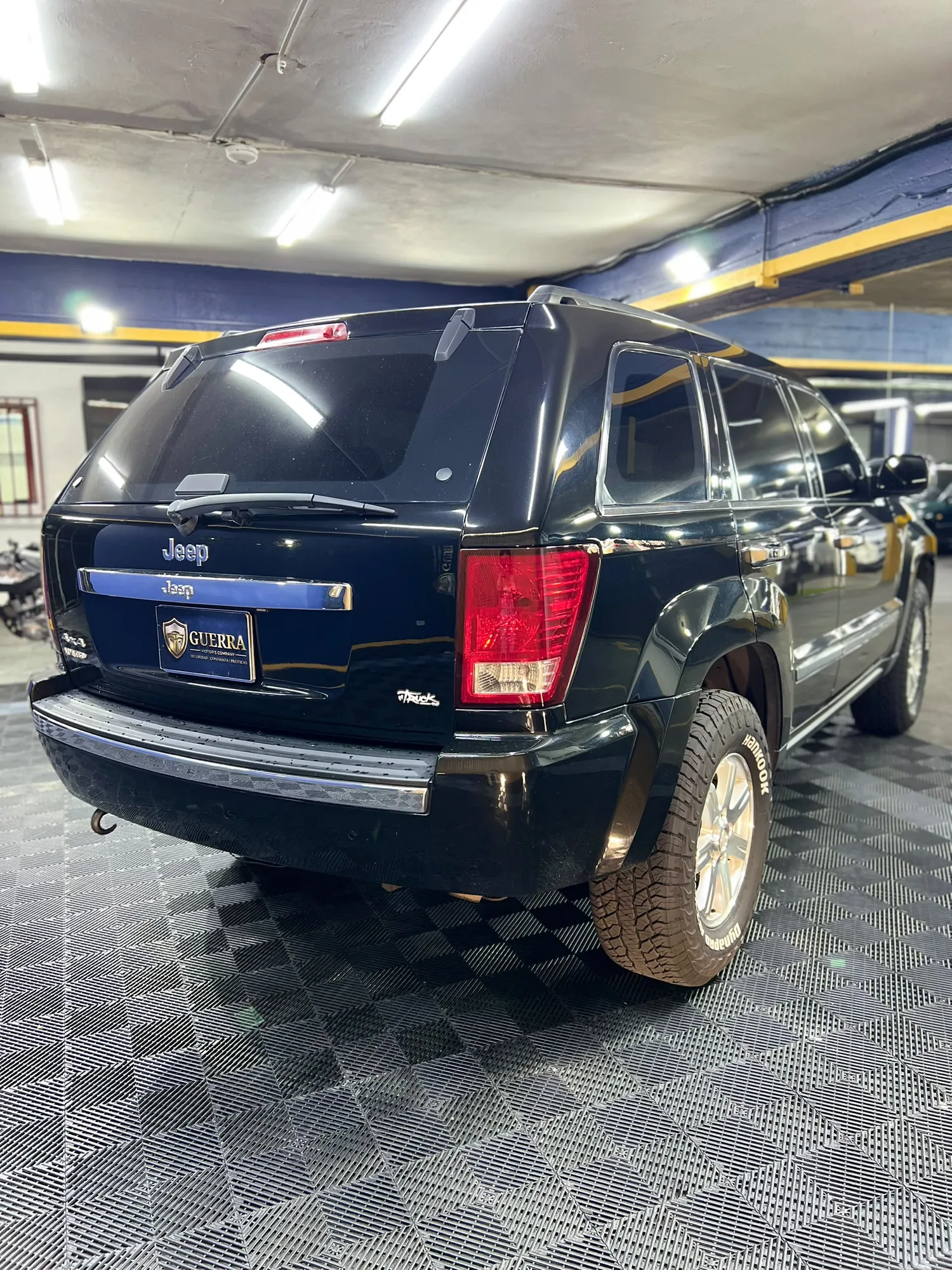 Camioneta Jeep Grand Cherokee 2009 en Caracas — foto 5