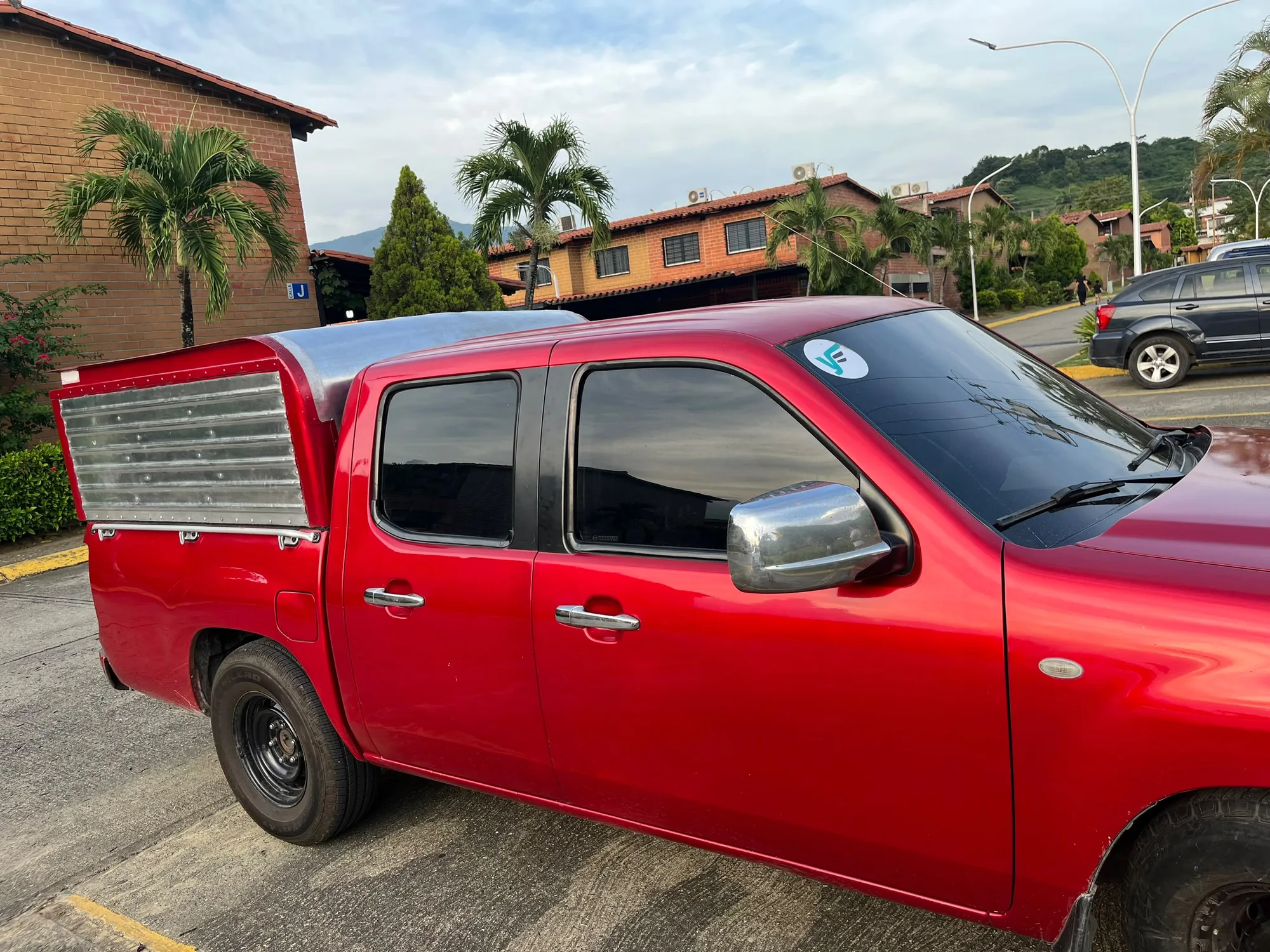 Camioneta Mazda BT-50 2012 4x2 en Guatire — foto 4