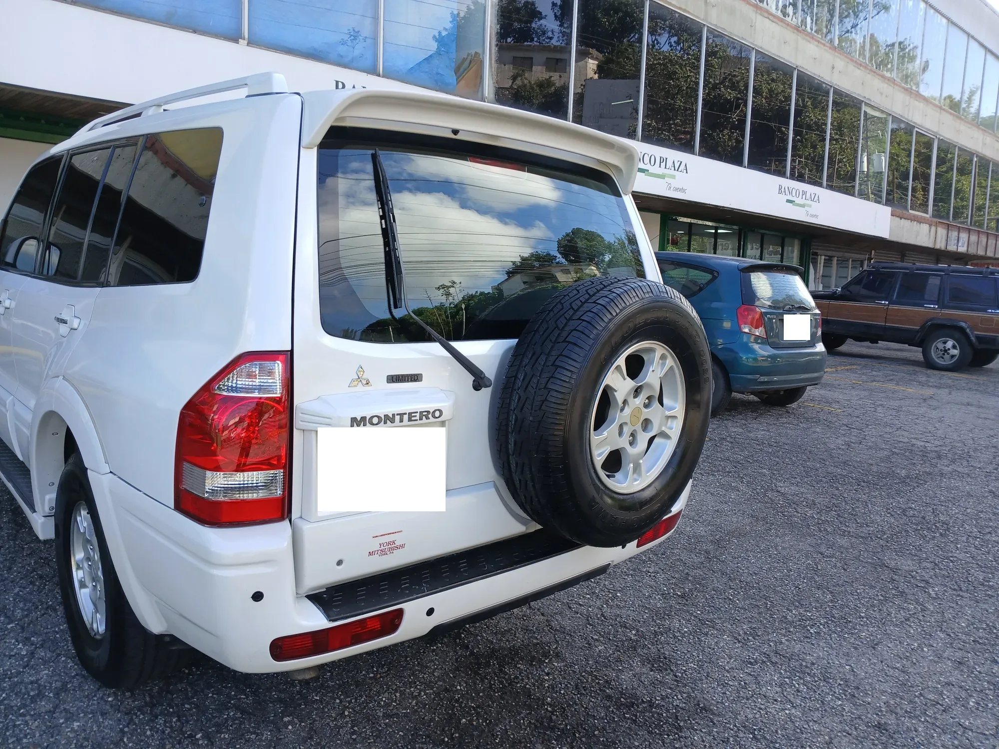 Camioneta Mitsubishi Montero 2005 Limited edición especial 3.8 litros japon en El Márquez — foto 4