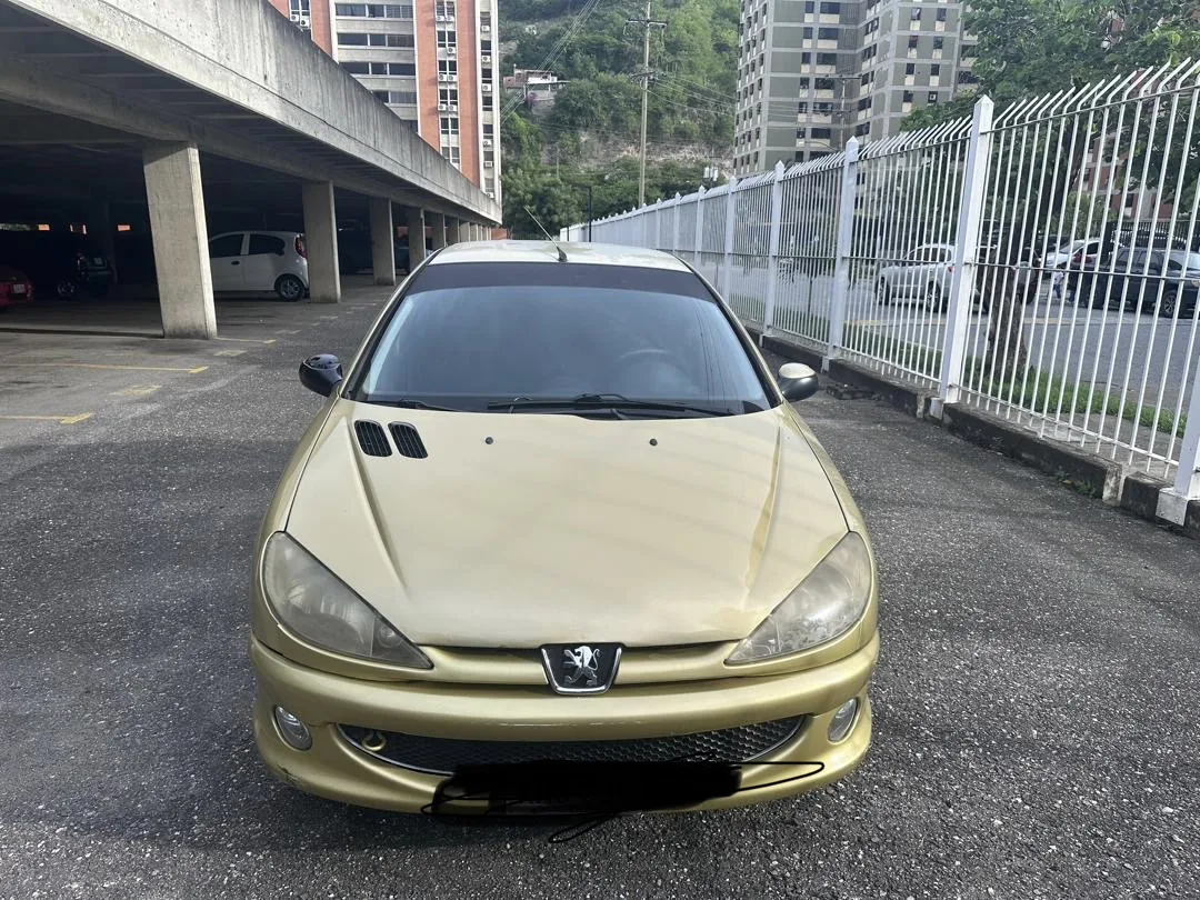 Sedán Peugeot 206 2008 N/A en Guarenas — foto 3
