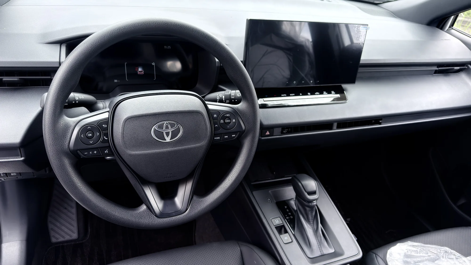 SUV Toyota Corolla Cross 2026 en Caracas — foto 8