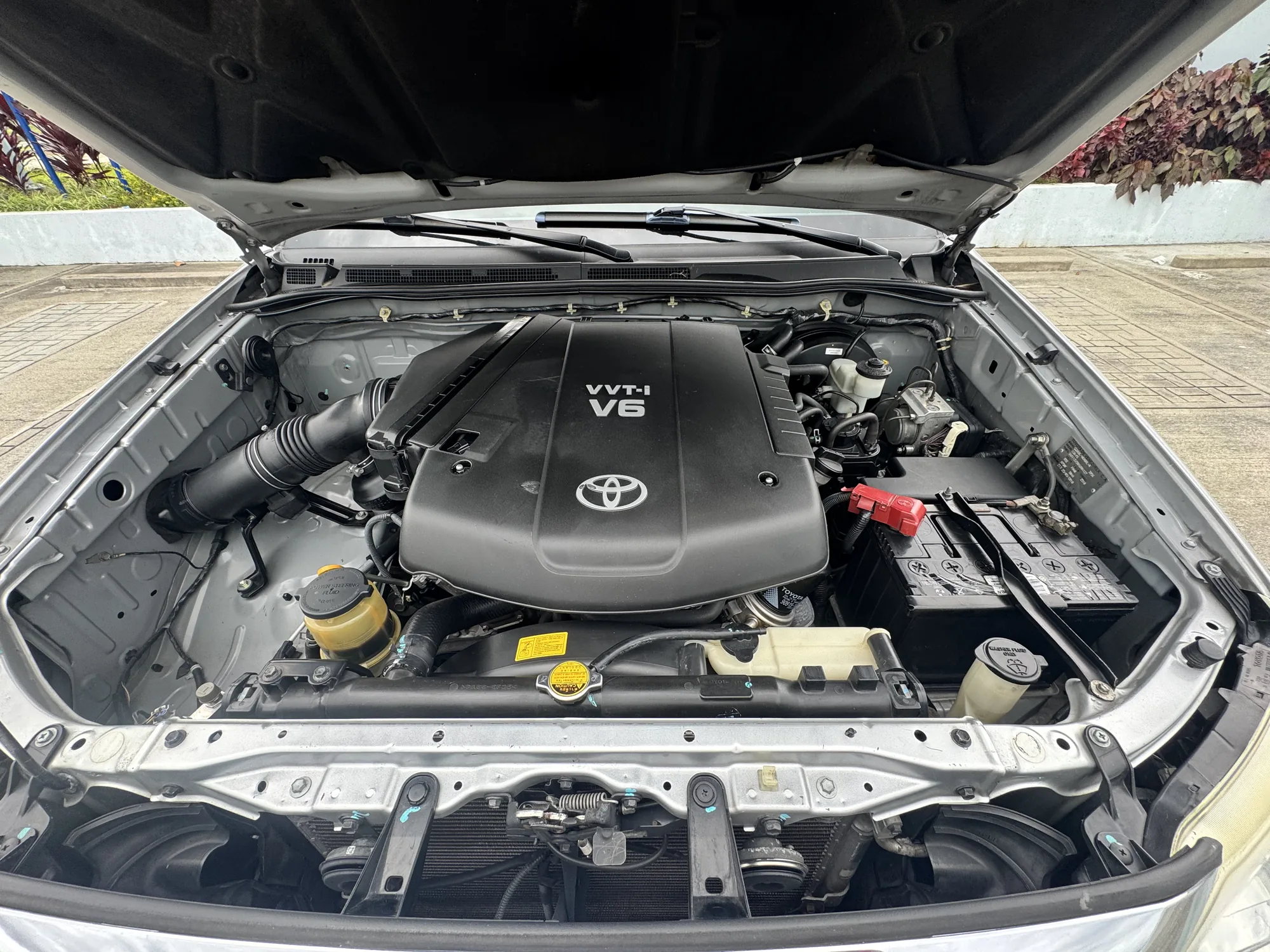 Camioneta Toyota Fortuner SR 2010 4 x4 en Libertador — foto 3