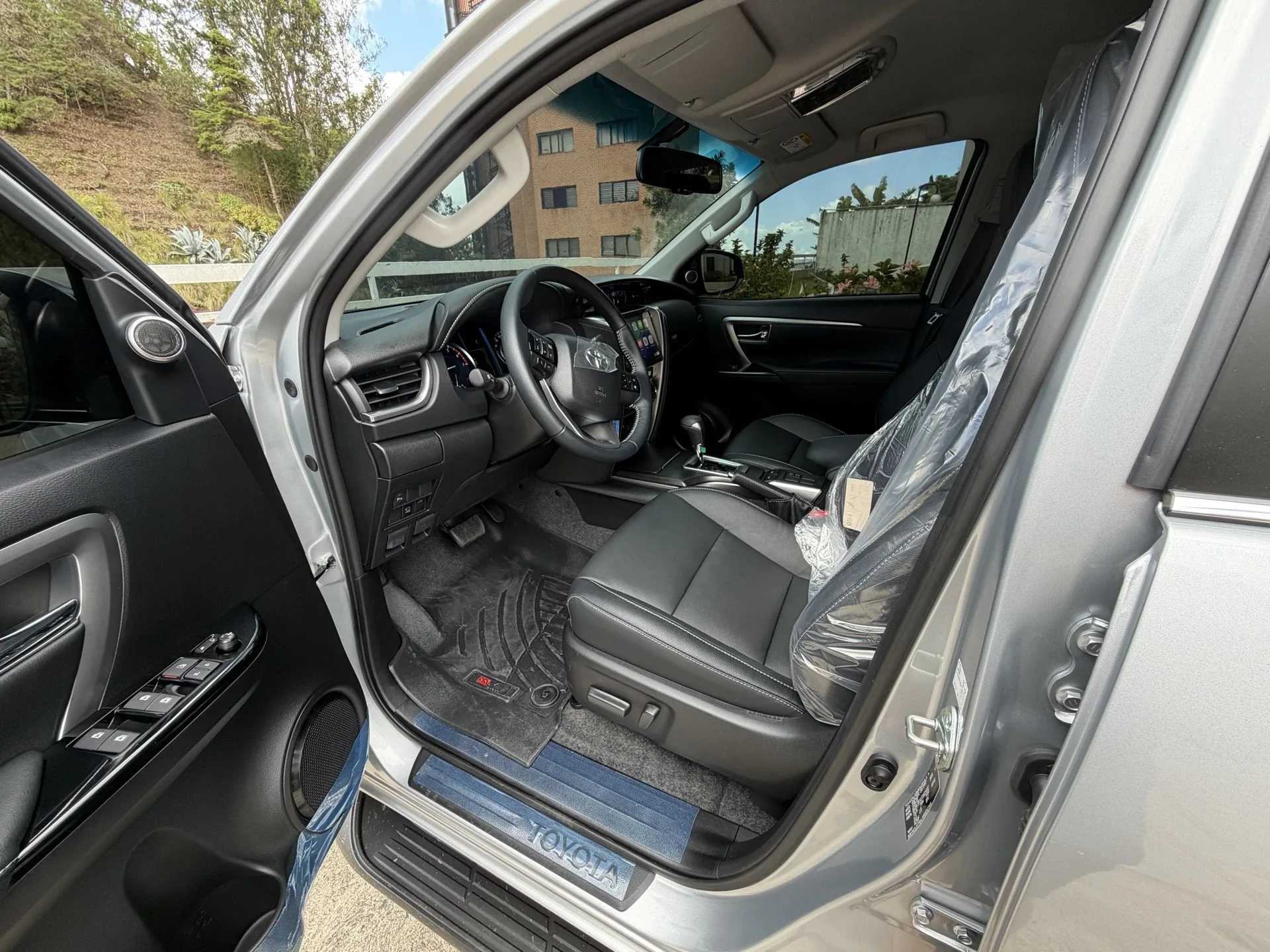 Camioneta Toyota Fortuner SRX 2026 Sw4 en Caracas — foto 5