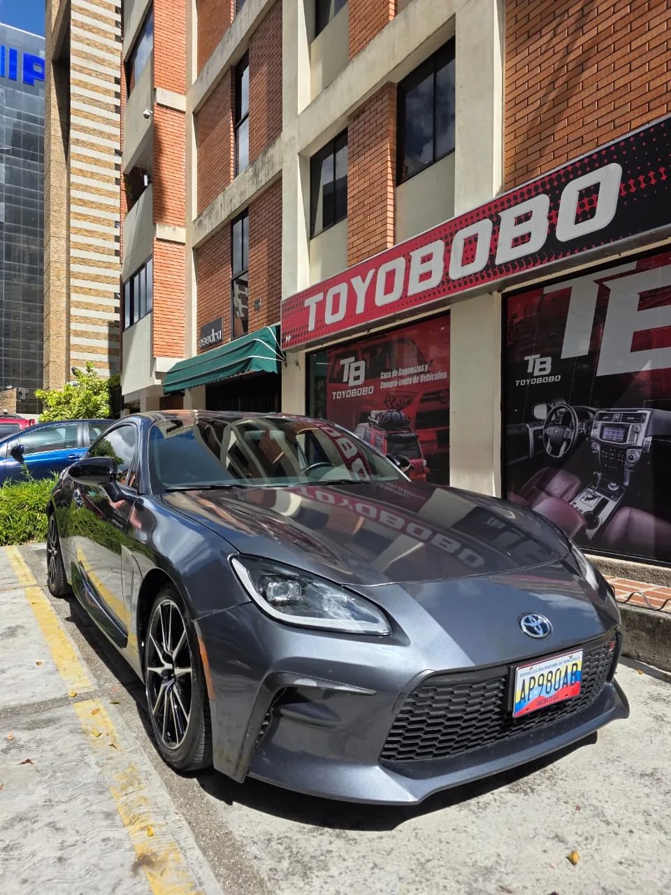 Coupé Toyota GR86 2023 GR86 en CARACAS — foto 4