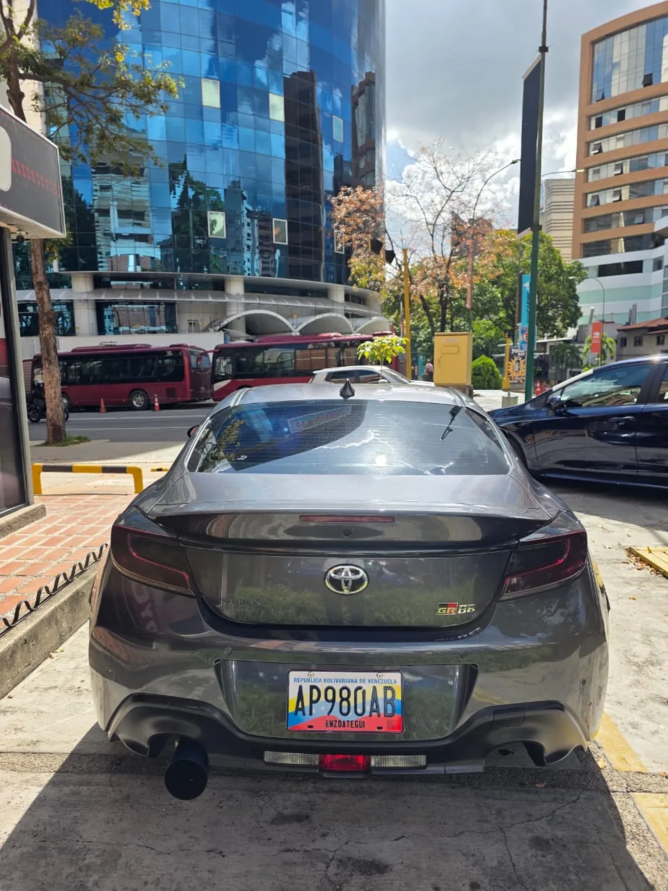 Coupé Toyota GR86 2023 GR86 en CARACAS — foto 5