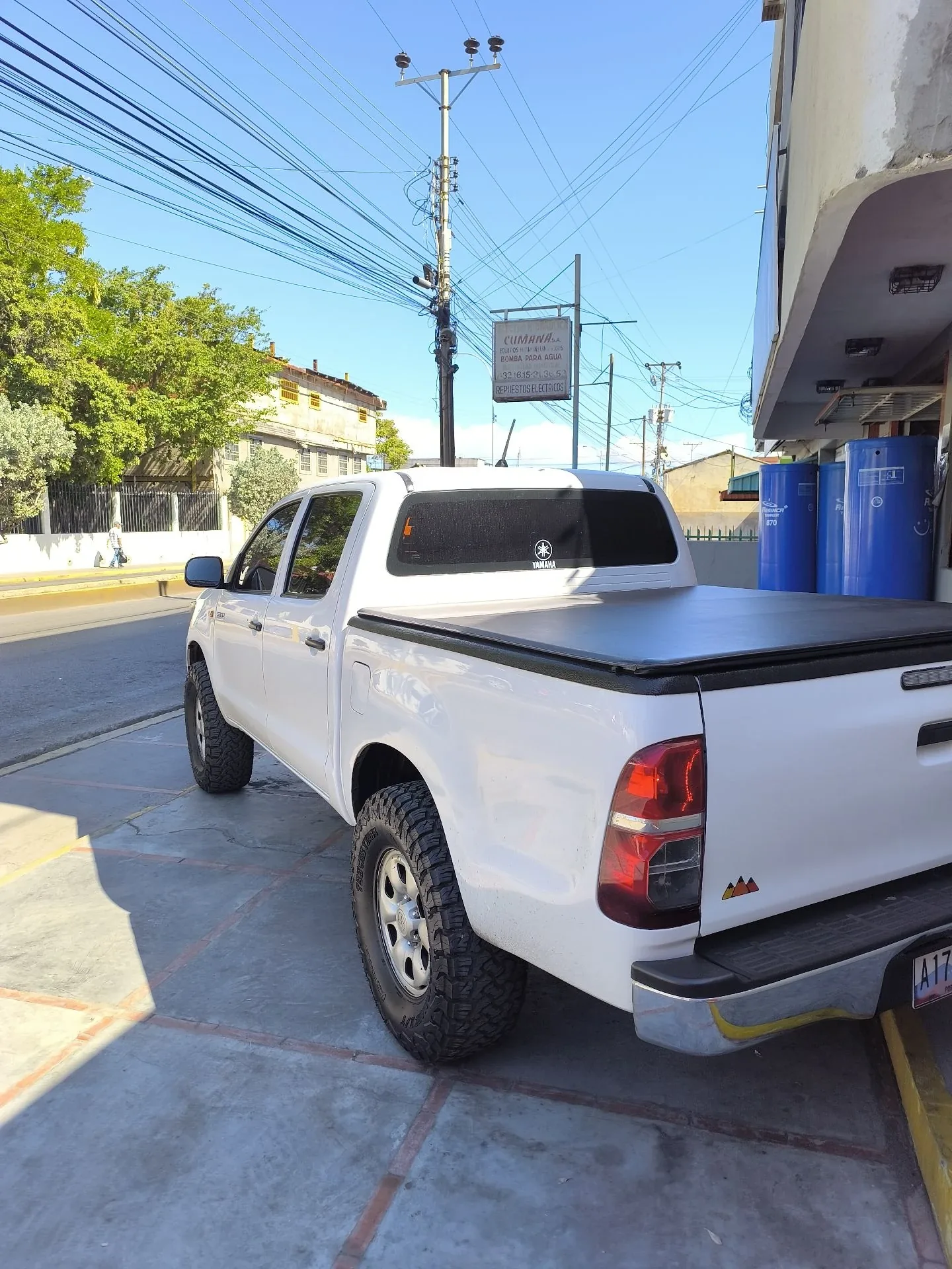 Camioneta Toyota Hilux 2013 Pickup en Cumaná — foto 2