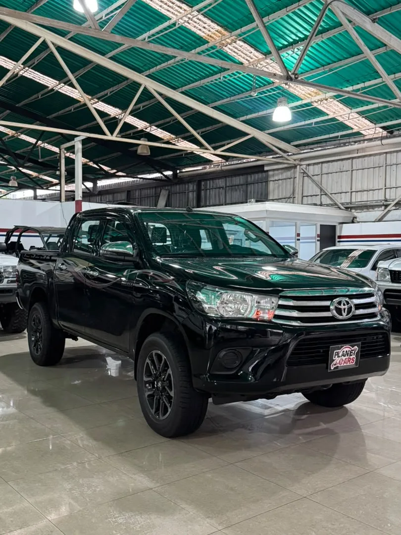Camioneta Toyota Hilux 2026 en Caracas
