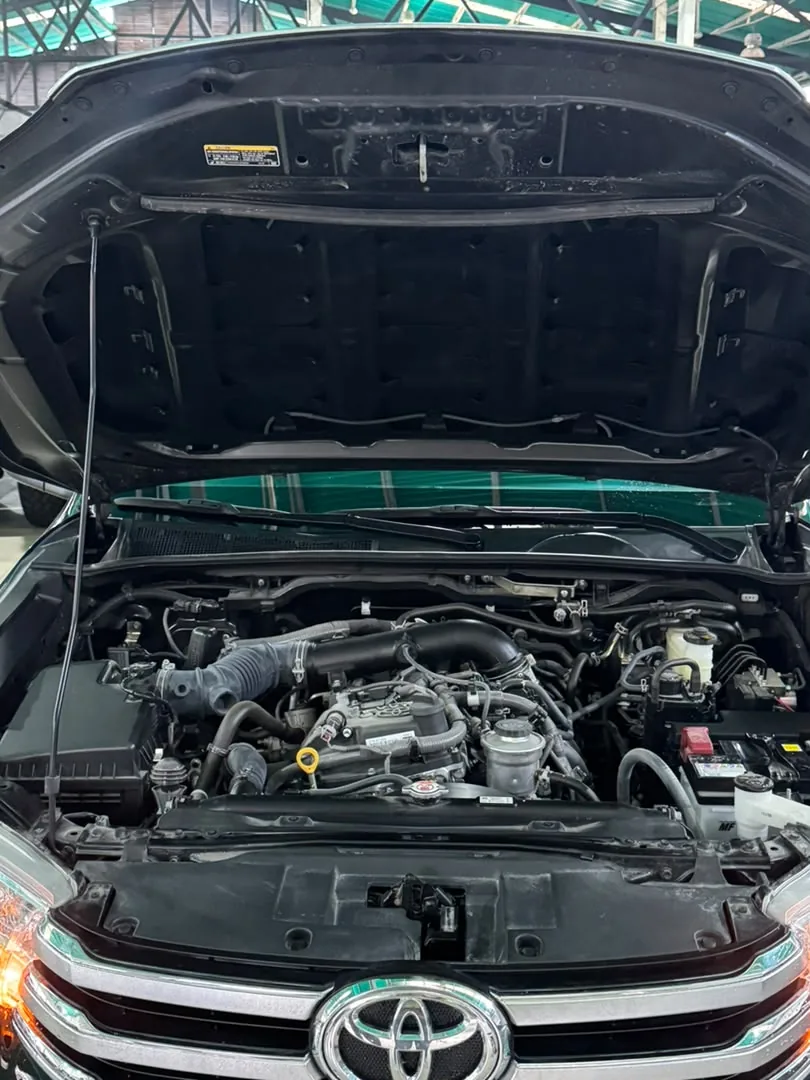 Camioneta Toyota Hilux 2026 en Caracas — foto 10