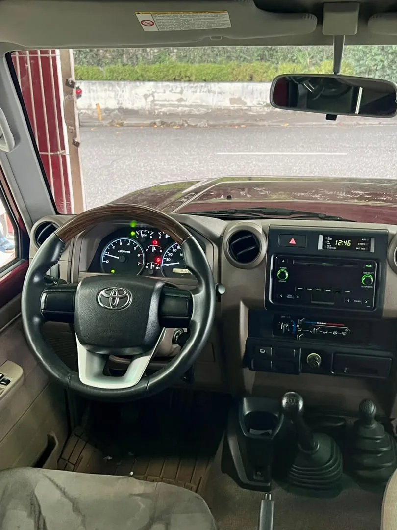 Camioneta Toyota Land Cruiser 2019 SERIE 71 MACHITO LC71 en Caracas — foto 9