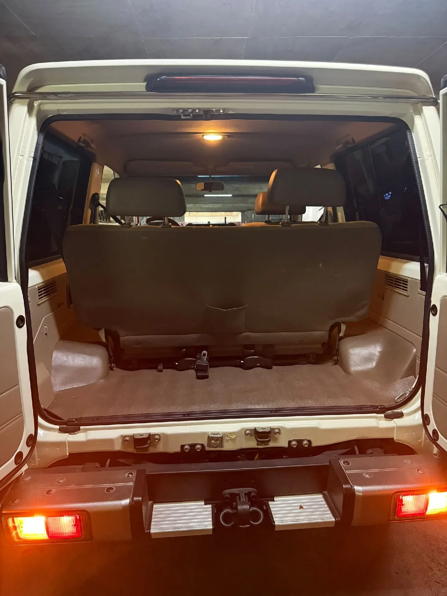 SUV Toyota Land Cruiser 2022 Serie 70 en Caracas — foto 3