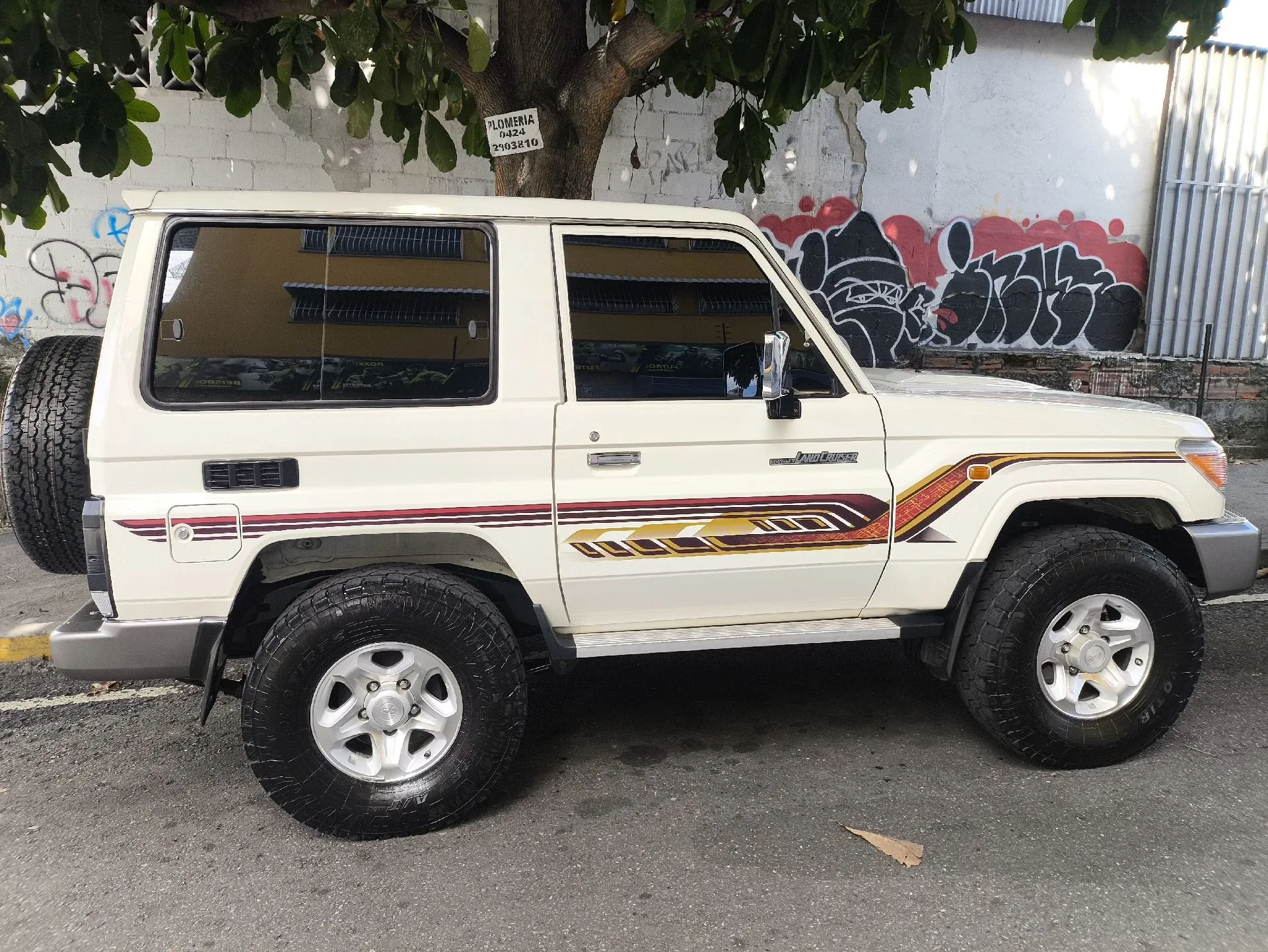 SUV Toyota Land Cruiser 2022 Serie 70 en Caracas — foto 7