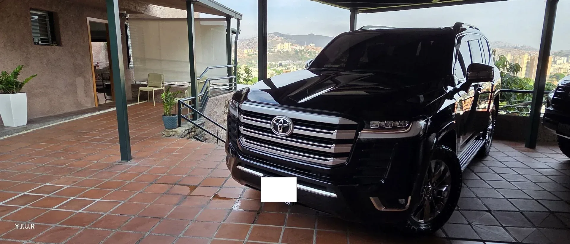 Camioneta Toyota Land Cruiser 2024 LC 300 VXR en Caracas