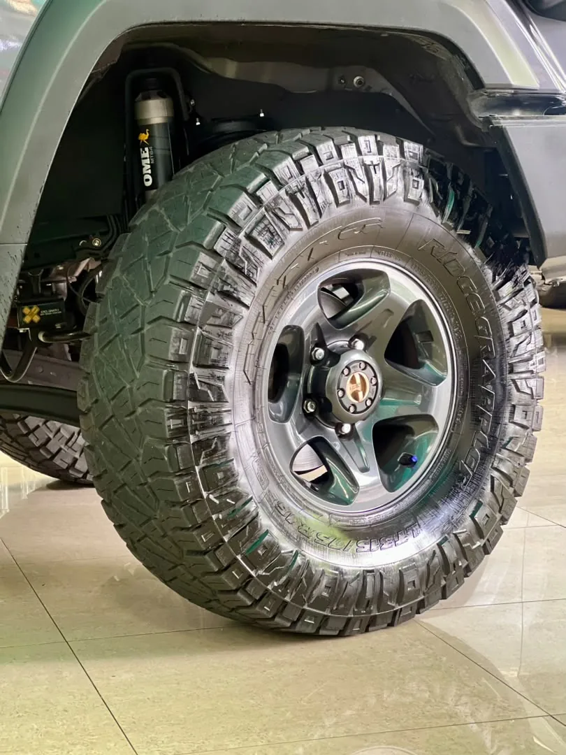 Camioneta Toyota Land Cruiser 2025 en Caracas — foto 12