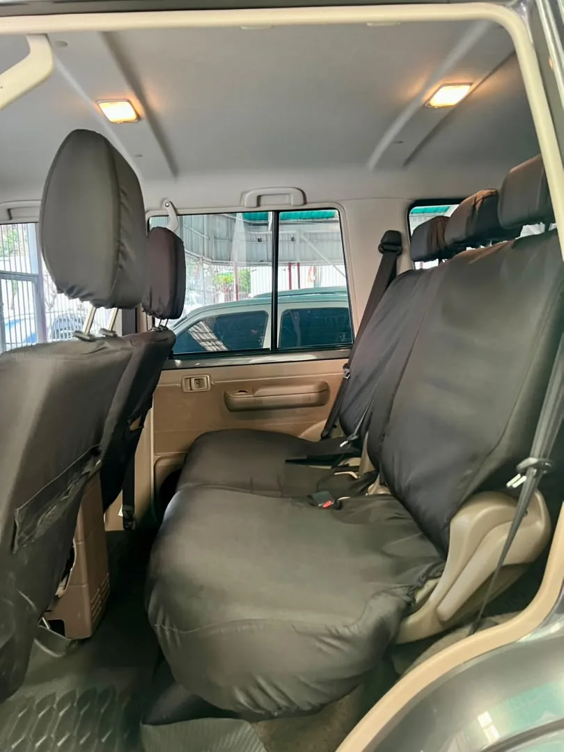 Camioneta Toyota Land Cruiser 2025 en Caracas — foto 4