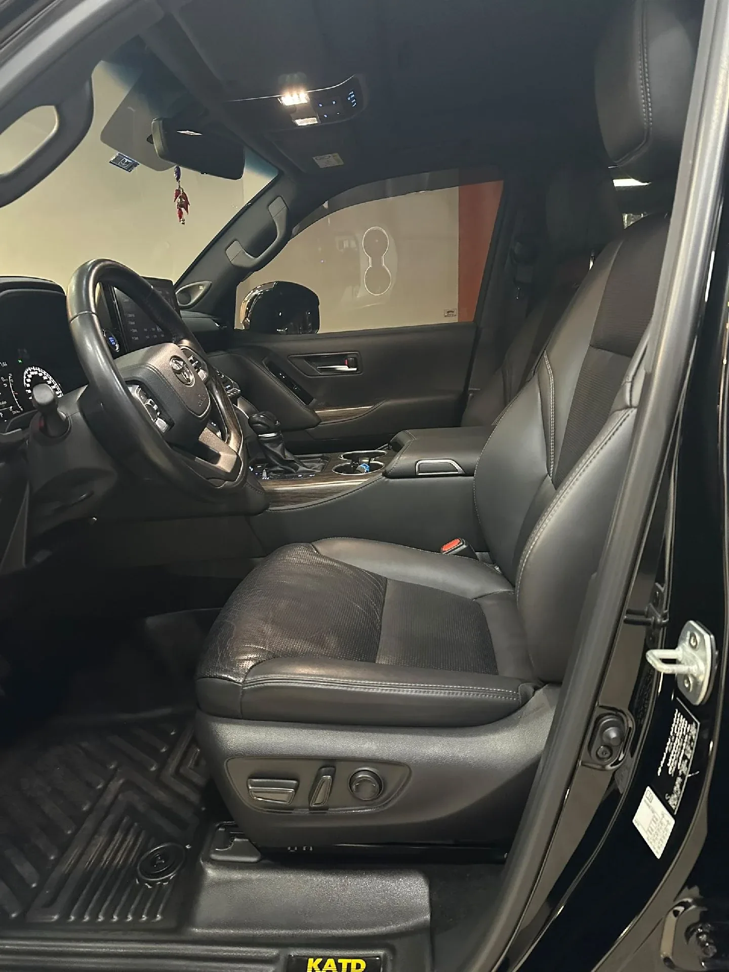 Wagon Toyota Land cruiser LC300 2024 VXR en Caracas — foto 15