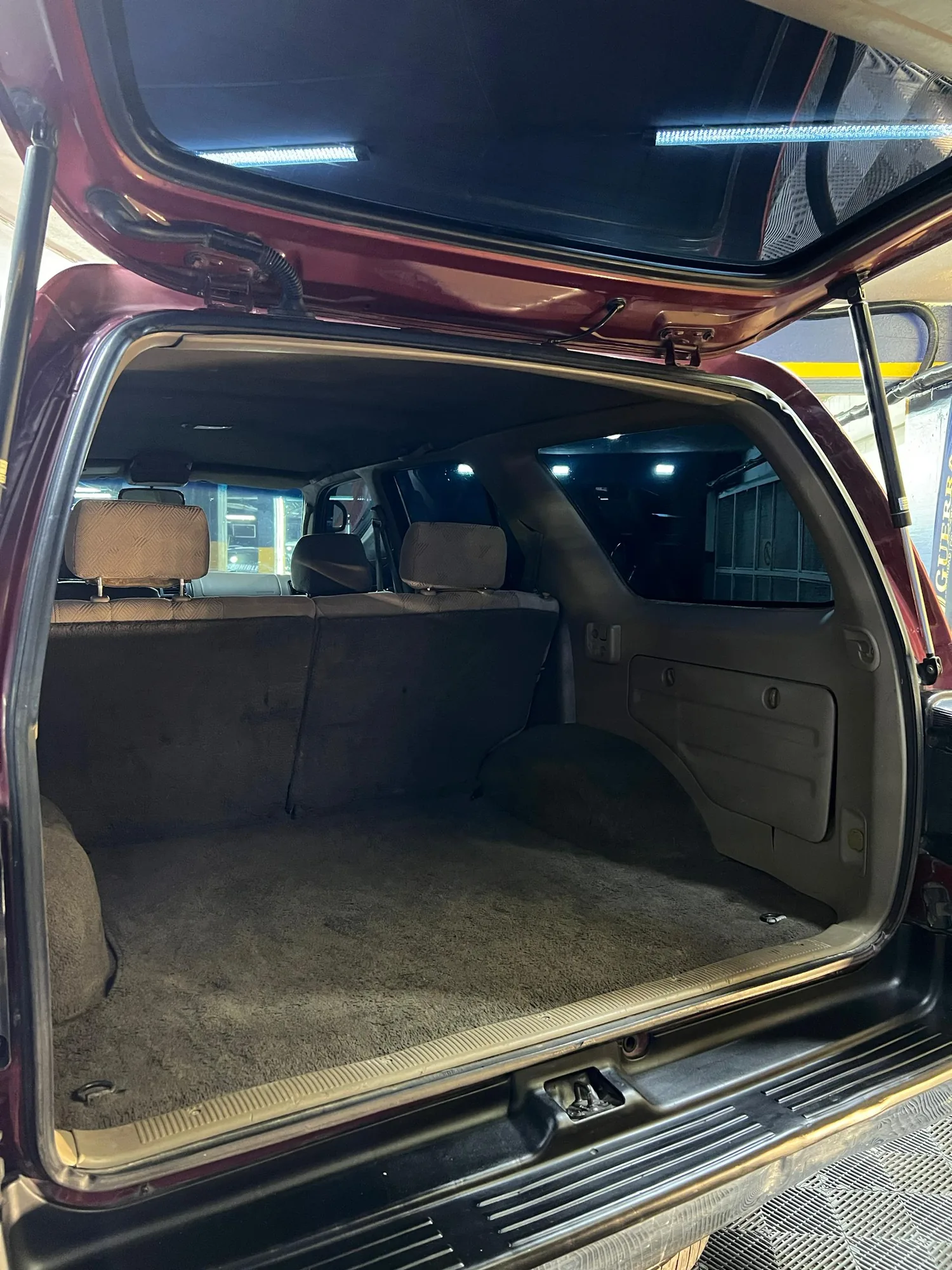 Camioneta Toyota Runner SR5 2001 en Caracas — foto 4