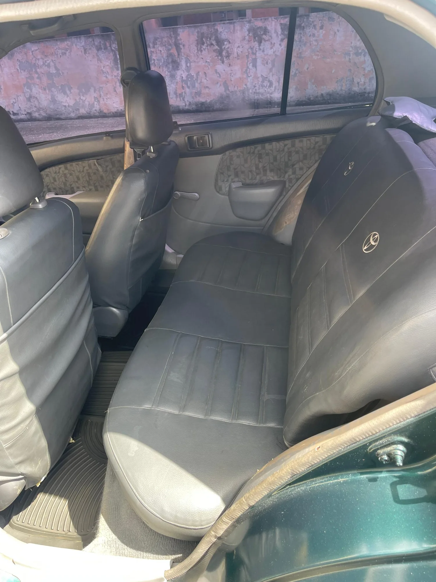 Hatchback Toyota Starlet 1998 XLT en Naguanagua — foto 7