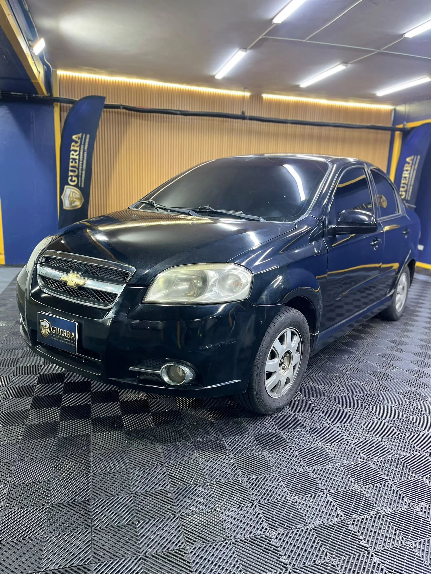 Sedán Chevrolet Aveo LT 2012 en Caracas