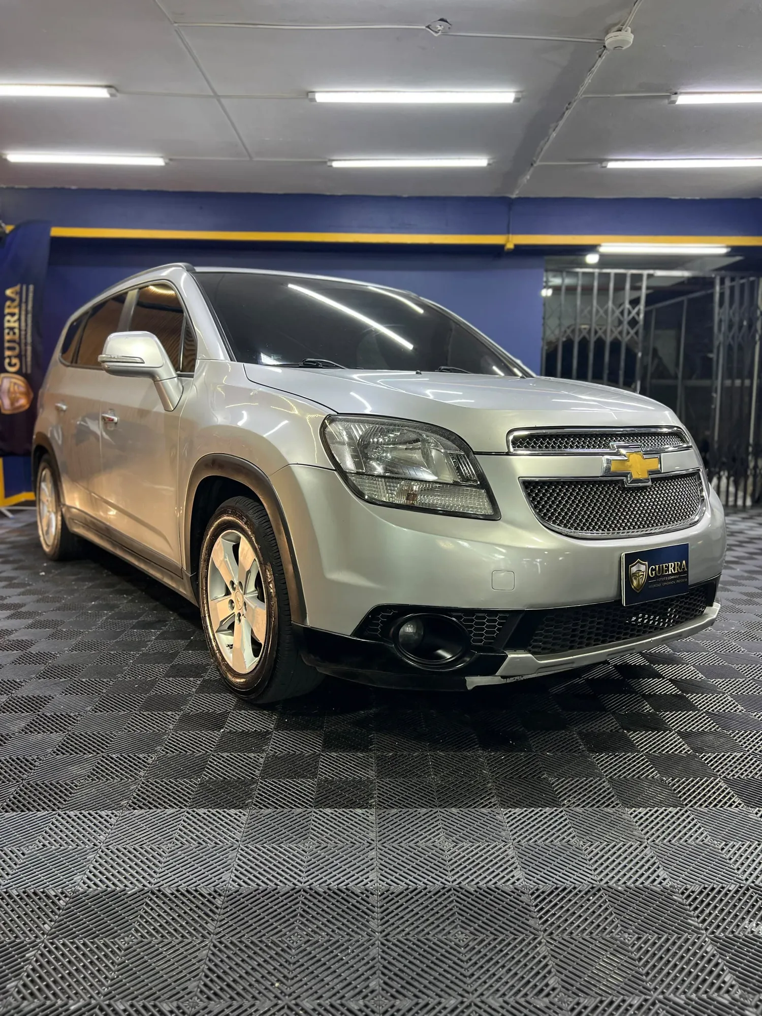 MiniVan Chevrolet Orlando 2014 en Caracas — foto 5