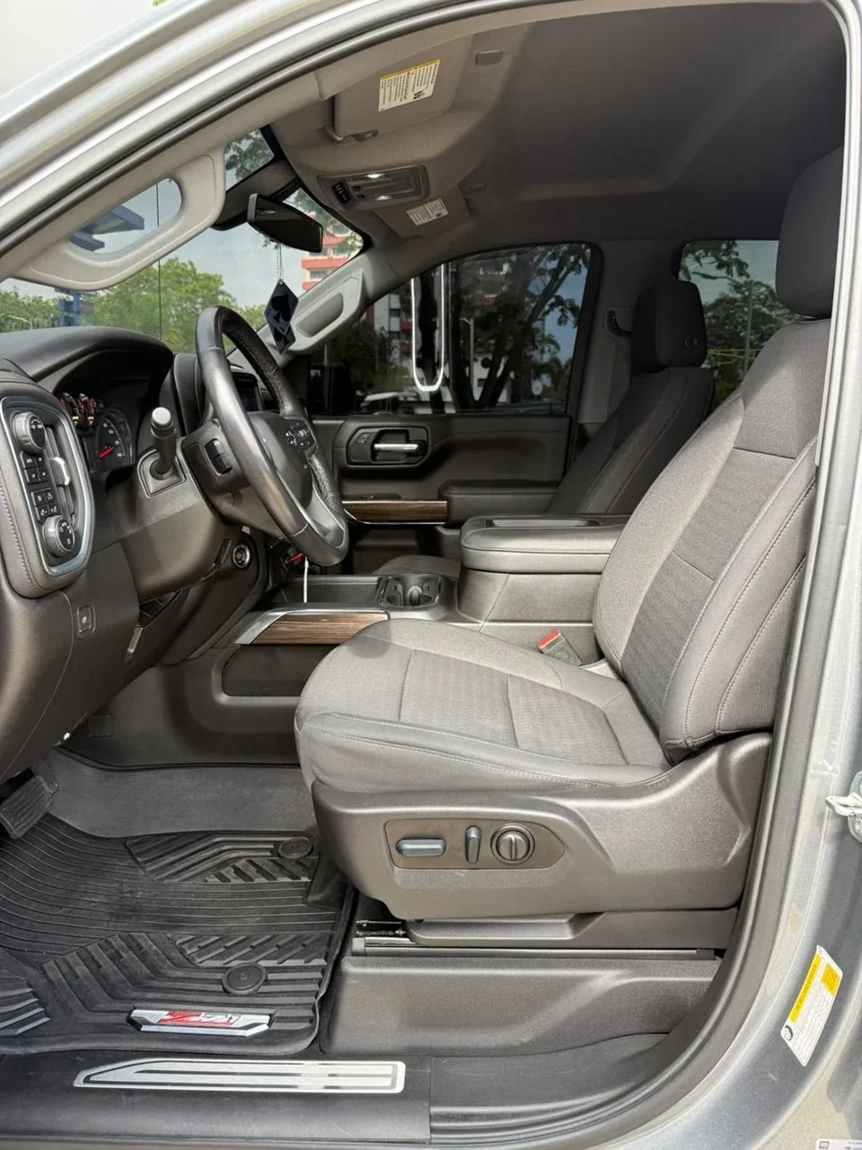 Pickup Chevrolet Silverado 2022 LT Trail Boss Z71 en Maturín — foto 6
