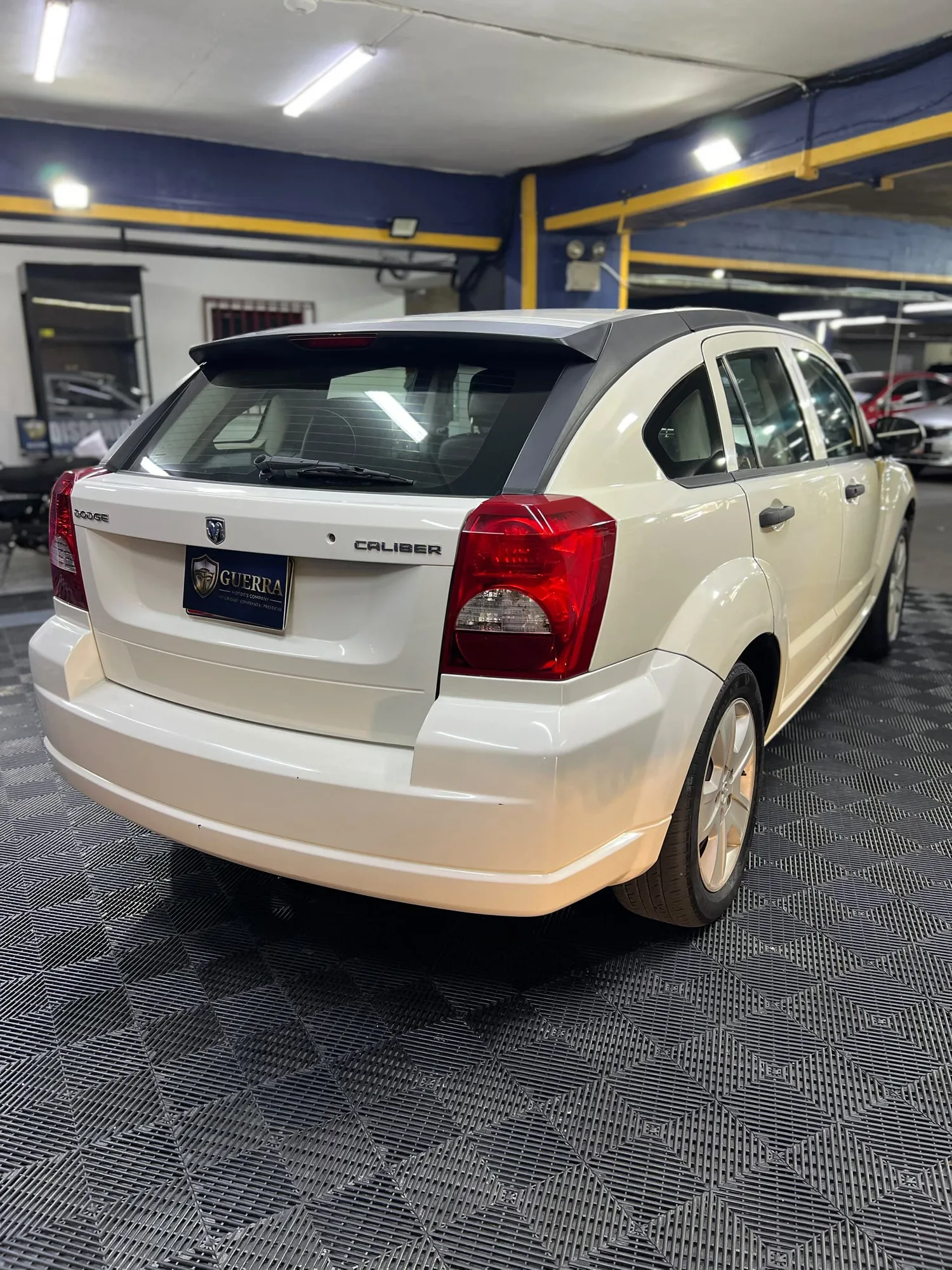 Carro Dodge Caliber 2012 en Caracas — foto 4