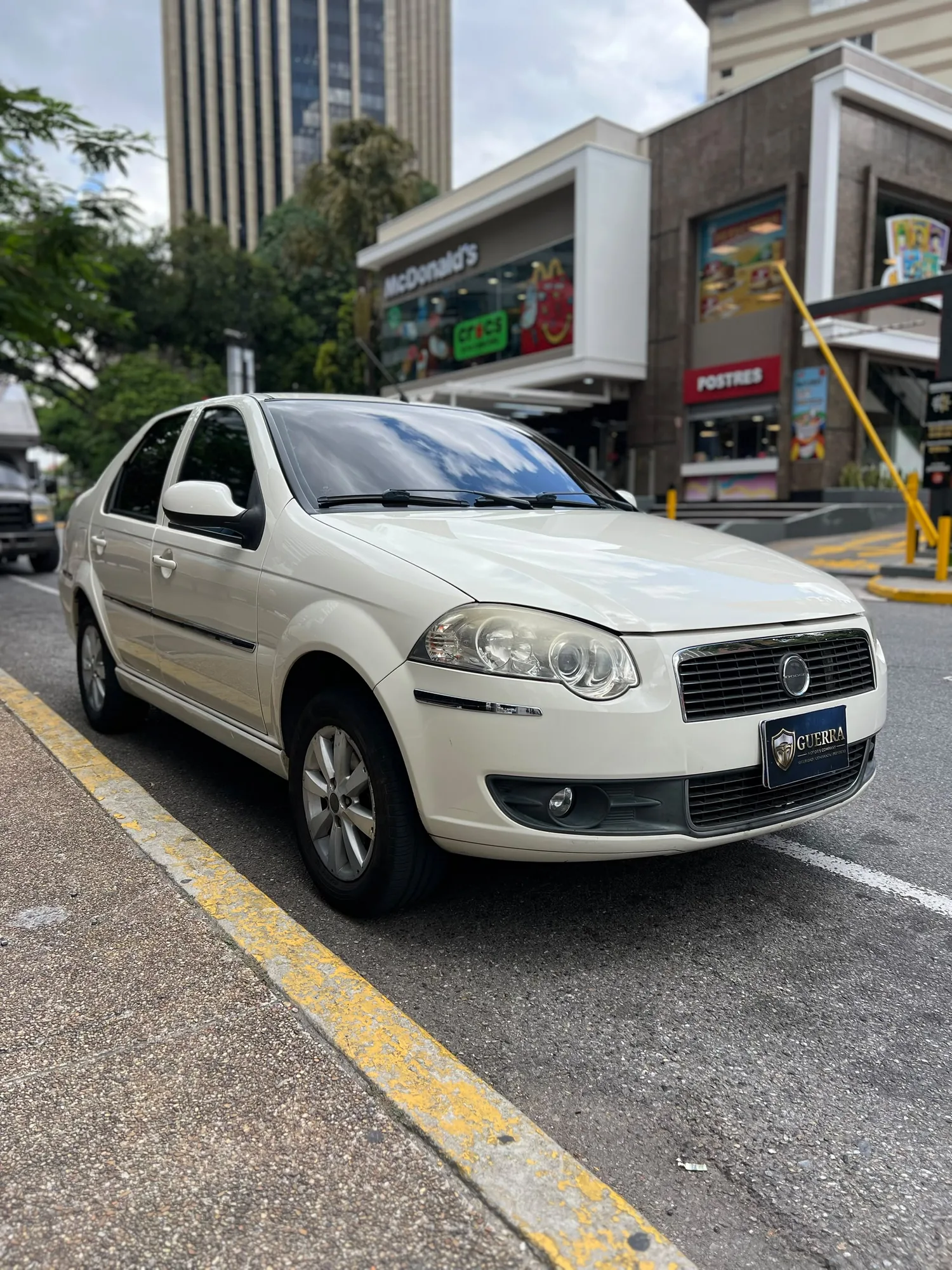 Sedán Dodge Forza 2013 LX 1.4 en Caracas — foto 4