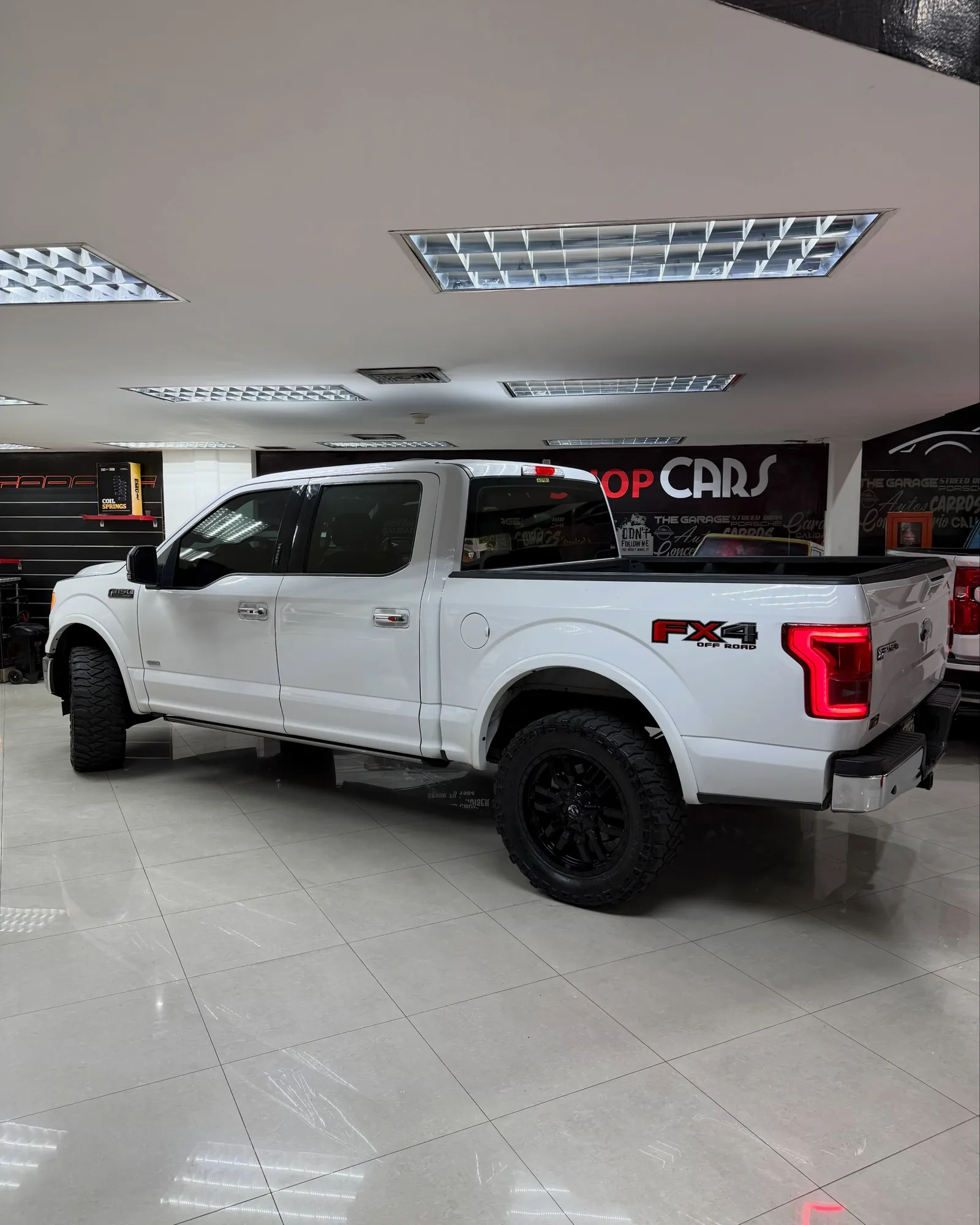 Pickup Ford F-150 2017 Lariat en Caracas — foto 7