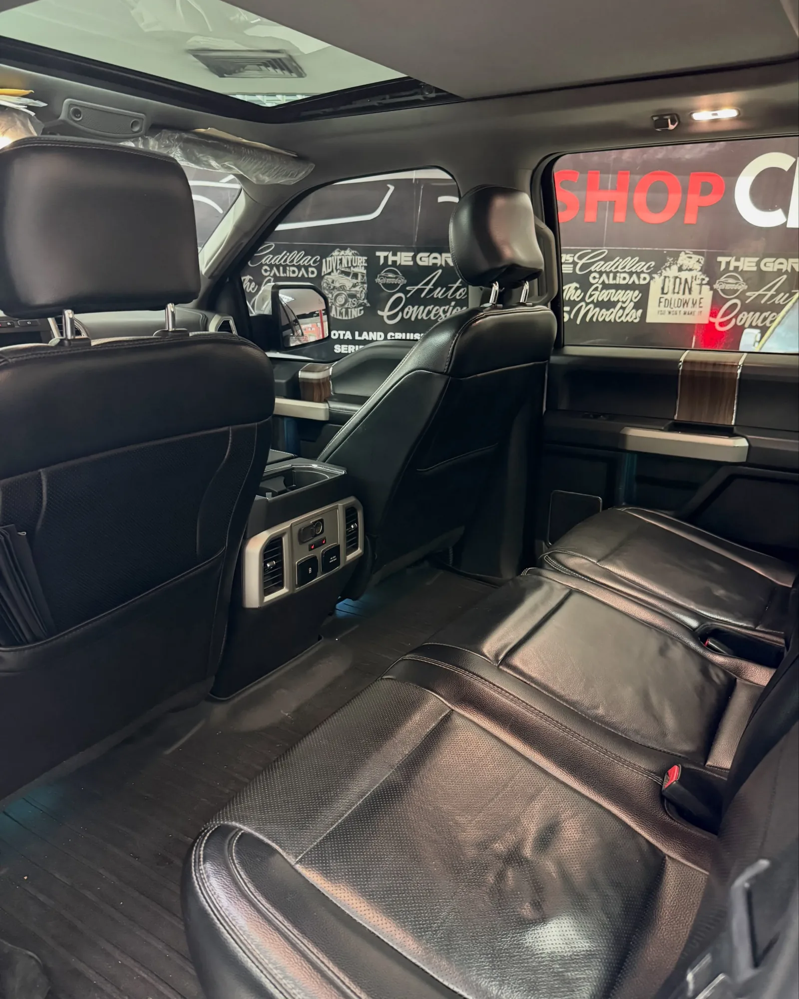 Pickup Ford F-150 2017 Lariat en Caracas — foto 8